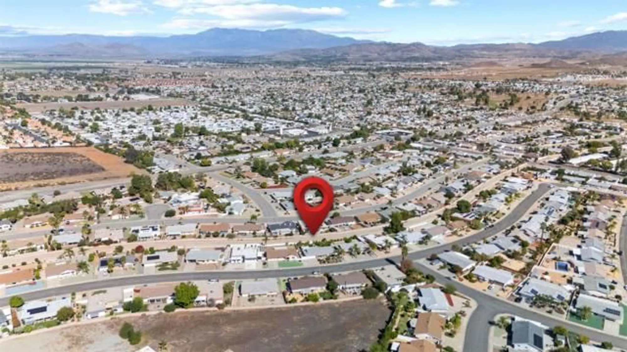 Property Slideshow image 21 of 28 | 25768 roanoke rd, Sun City, CA, 92586