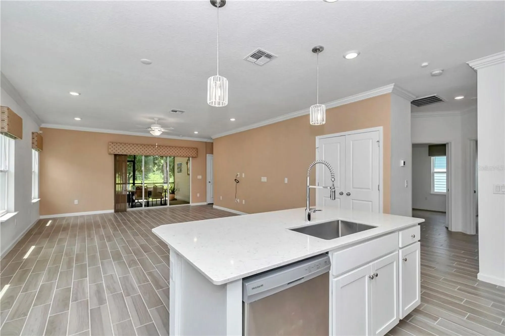 Property Slideshow image 13 of 48 | 7867 sw 74th loop, Ocala, FL, 34481