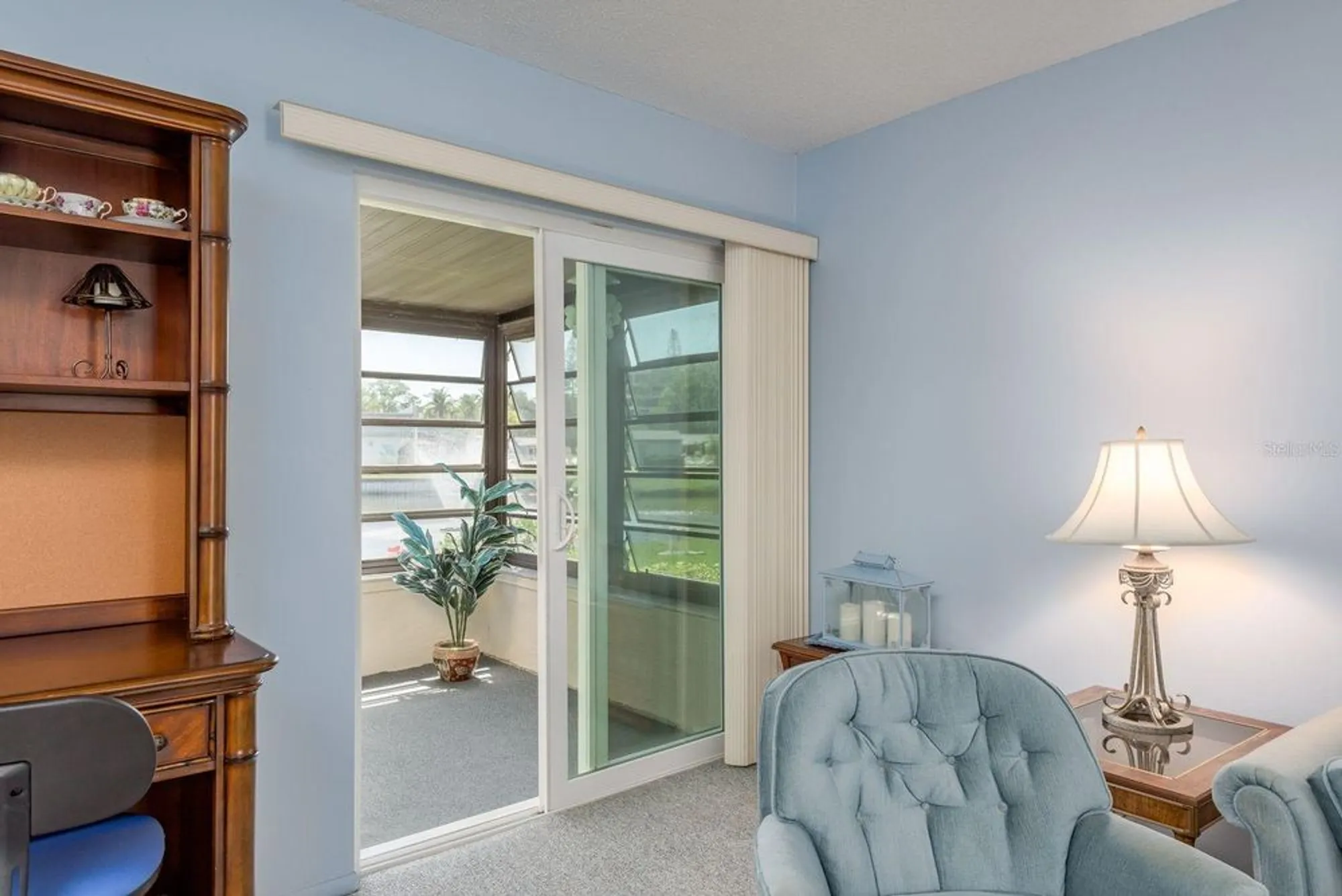 Property Slideshow image 19 of 55 | 2738 sherbrooke ln c, Palm Harbor, FL, 34684