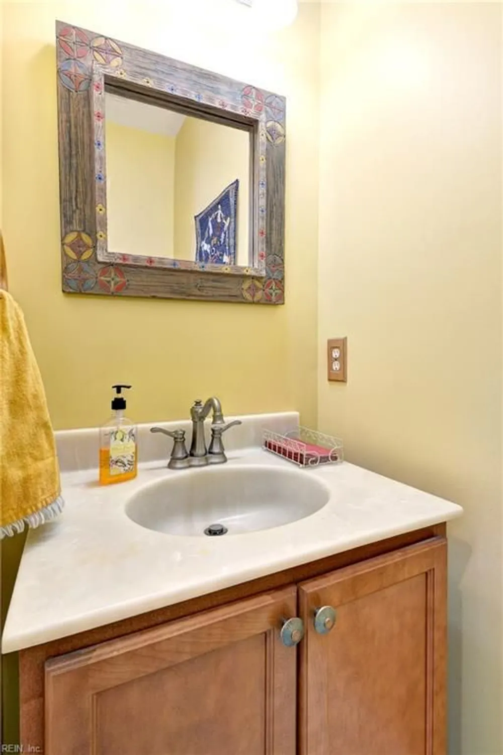 Property Slideshow image 18 of 47 | 108 aberdeen, Williamsburg, VA, 23188