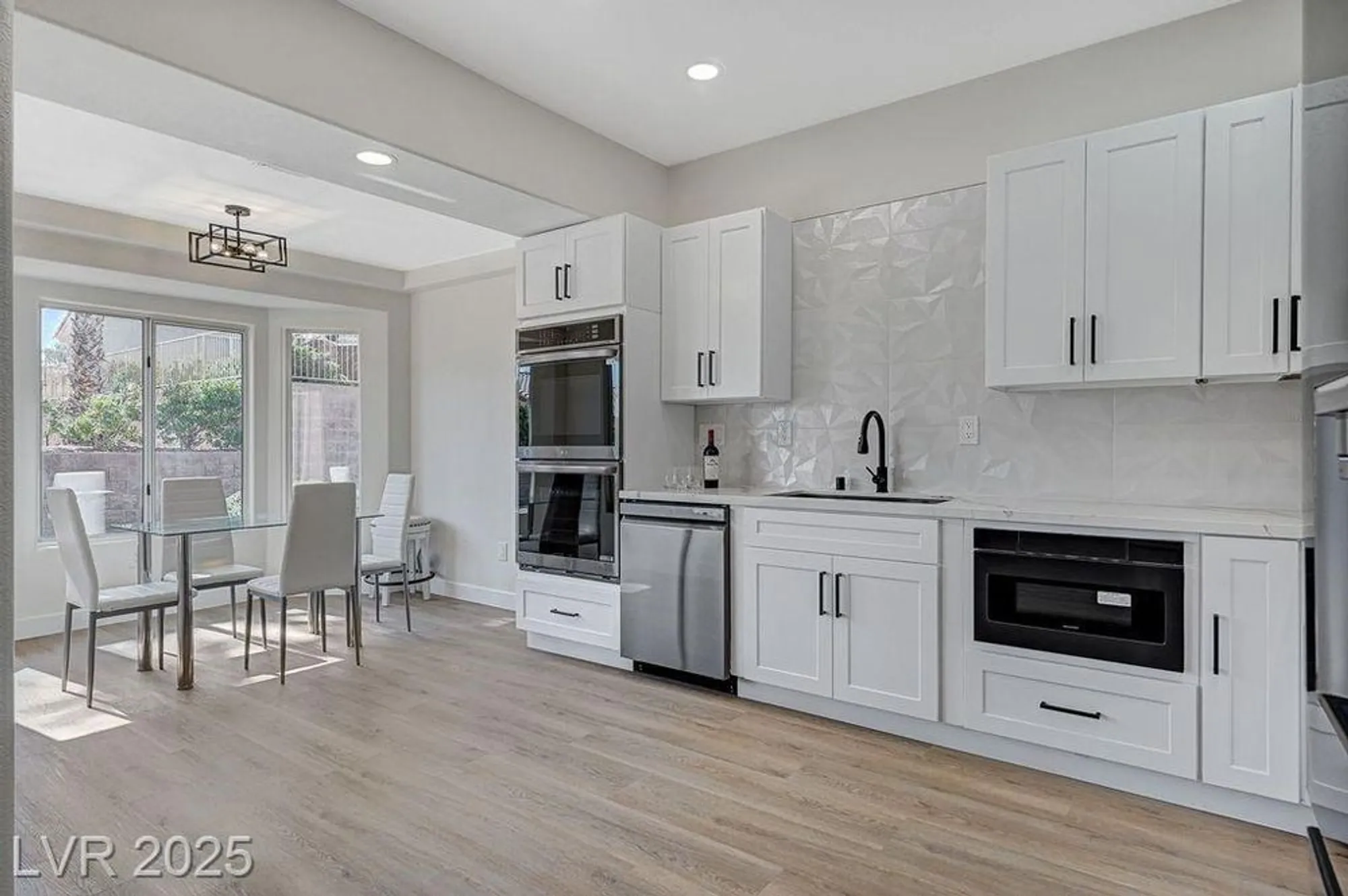 Property Slideshow image 3 of 40 | 10309 marymont pl, Las Vegas, NV, 89134