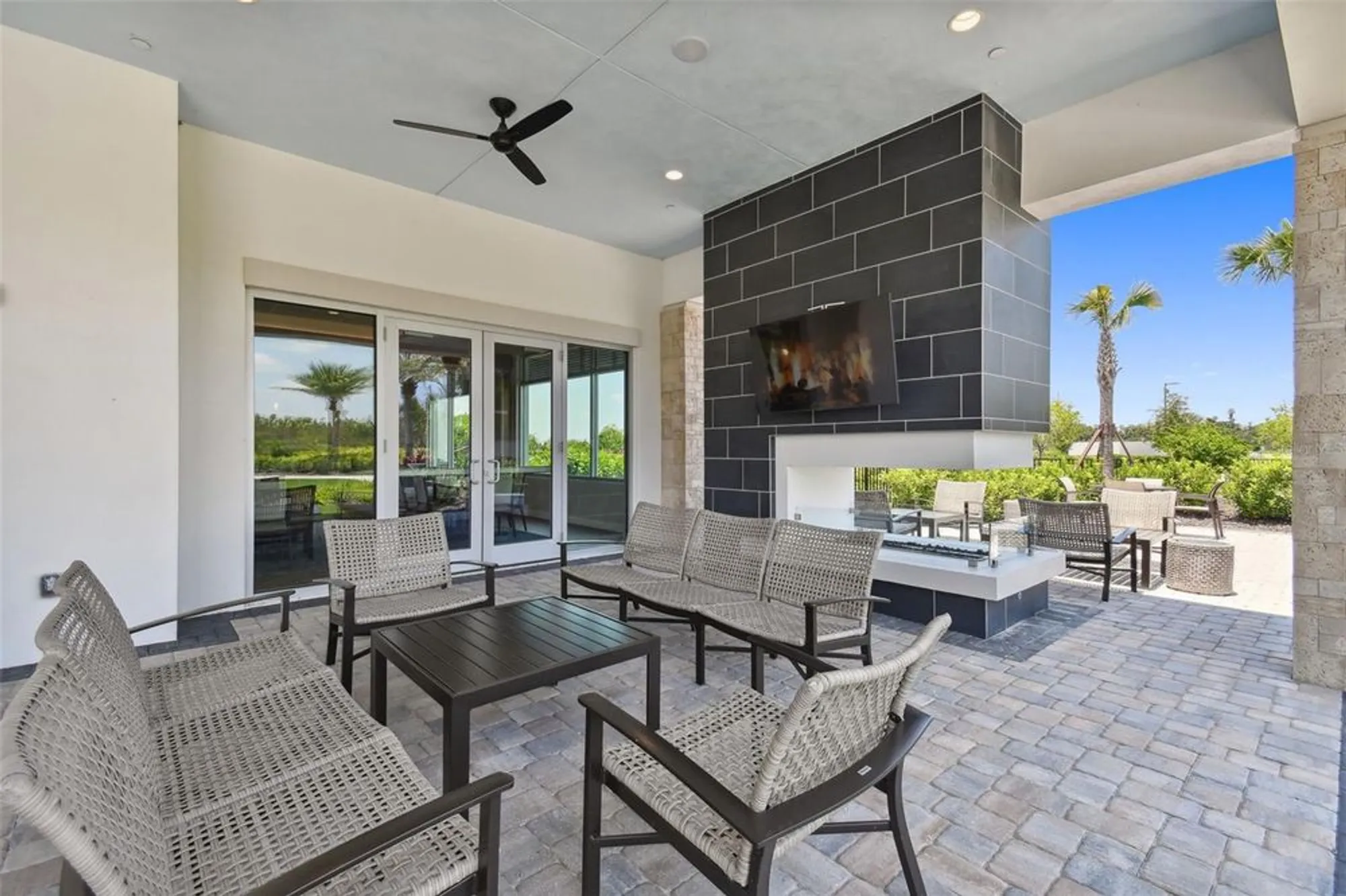 Property Slideshow image 91 of 100 | 29171 ginnetto dr, Wesley Chapel, FL, 33543