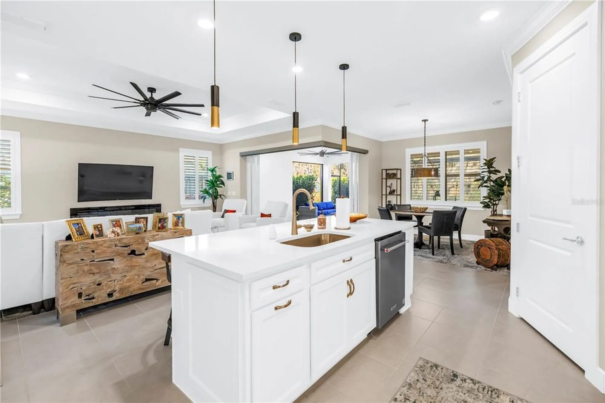 Property Slideshow image 10 of 41 | 10735 spring tide way, Parrish, FL, 34219