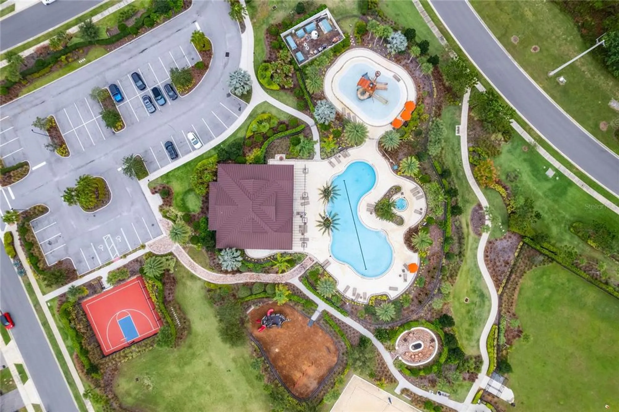 Property Slideshow image 42 of 67 | 2602 stargrass cir, Clermont, FL, 34715