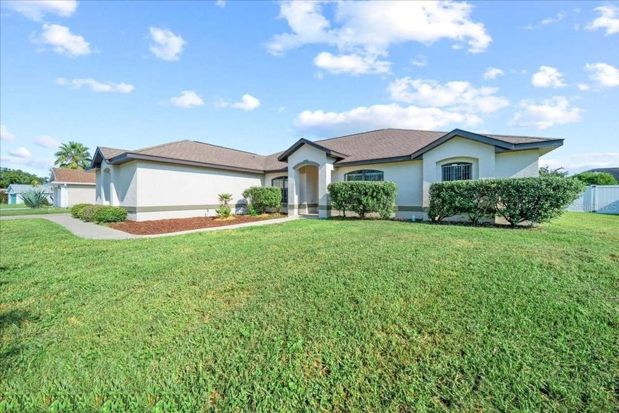 Property Slideshow image 3 of 77 | 5659 sw 89th pl, Ocala, FL, 34476