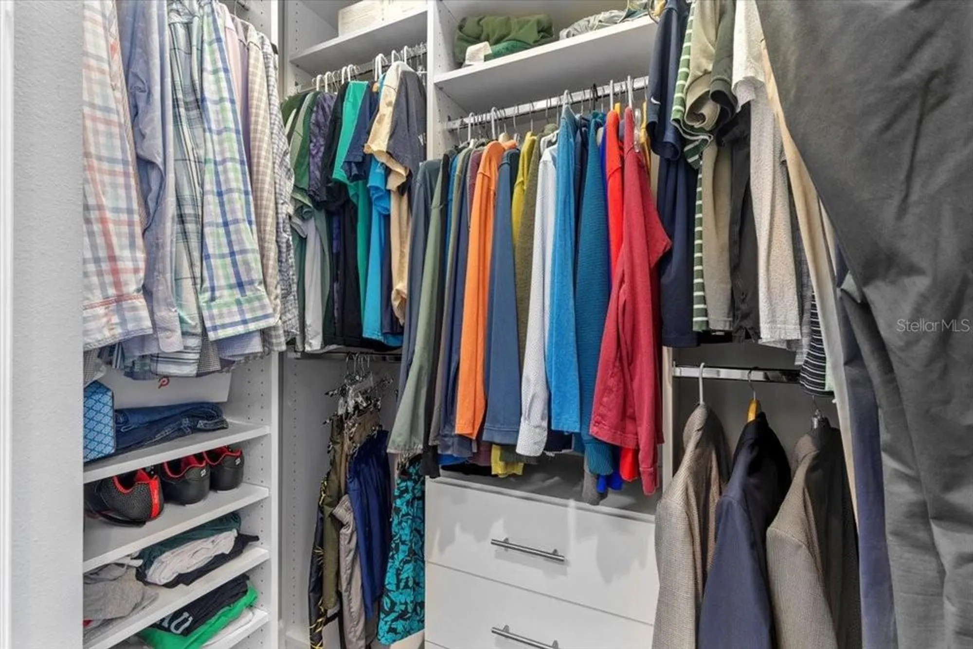 Property Slideshow image 36 of 88 | 340 sapphire lake dr 202, Bradenton, FL, 34209