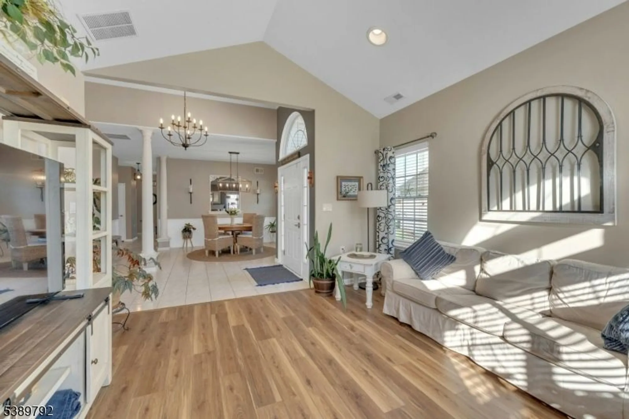 Property Slideshow image 10 of 50 | 5 la rochelle dr, Manchester Tw, NJ, 08759