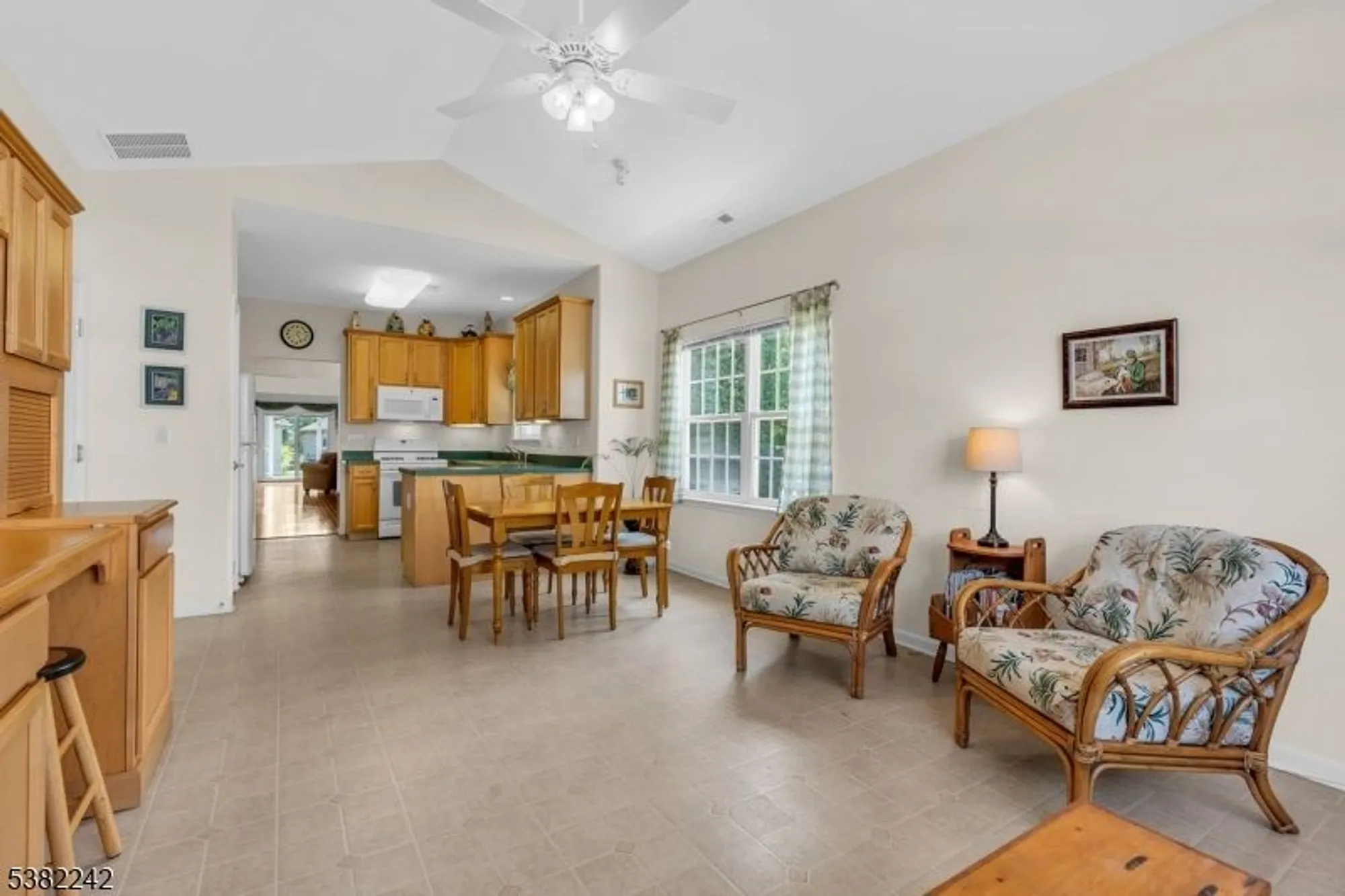 Property Slideshow image 20 of 41 | 12 medici dr, Somerset, NJ, 08873