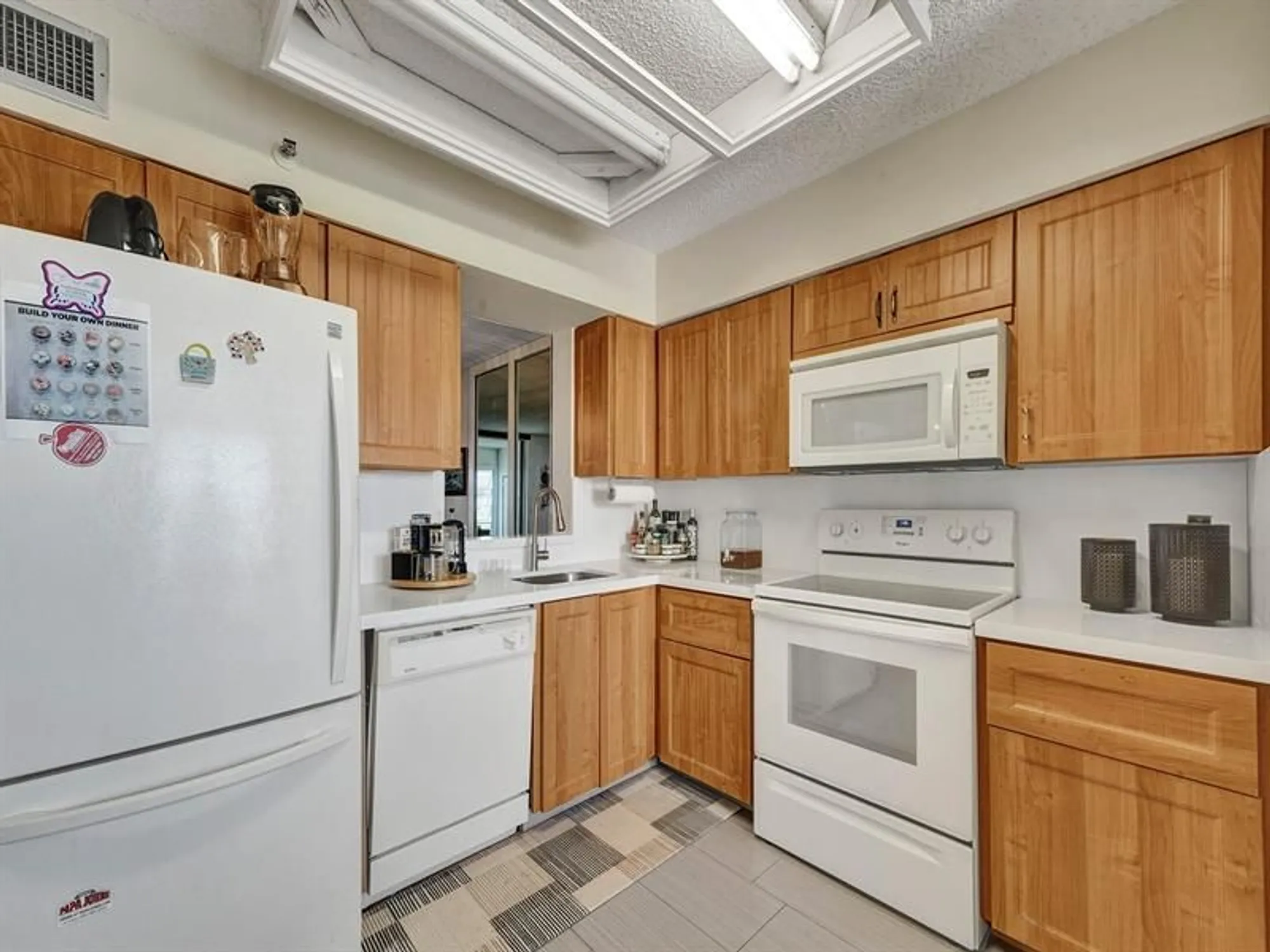 Property Slideshow image 12 of 31 | 14527 bonaire blvd 701, Delray Beach, FL, 33446