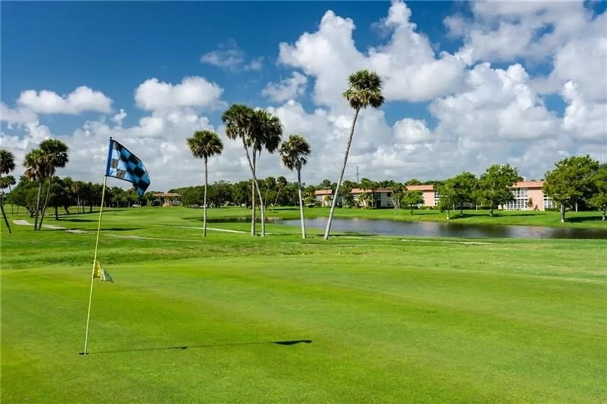 Property Slideshow image 32 of 34 | 44 vista gardens trl apt 206, Vero Beach, FL, 32962