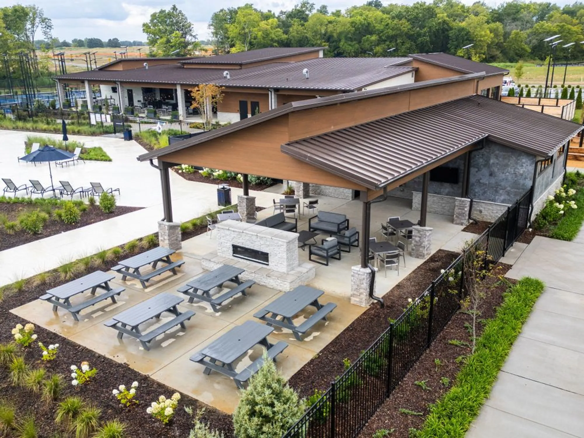 Property Slideshow image 23 of 29 | 2005 holmesburg pvt cir, Gallatin, TN, 37066