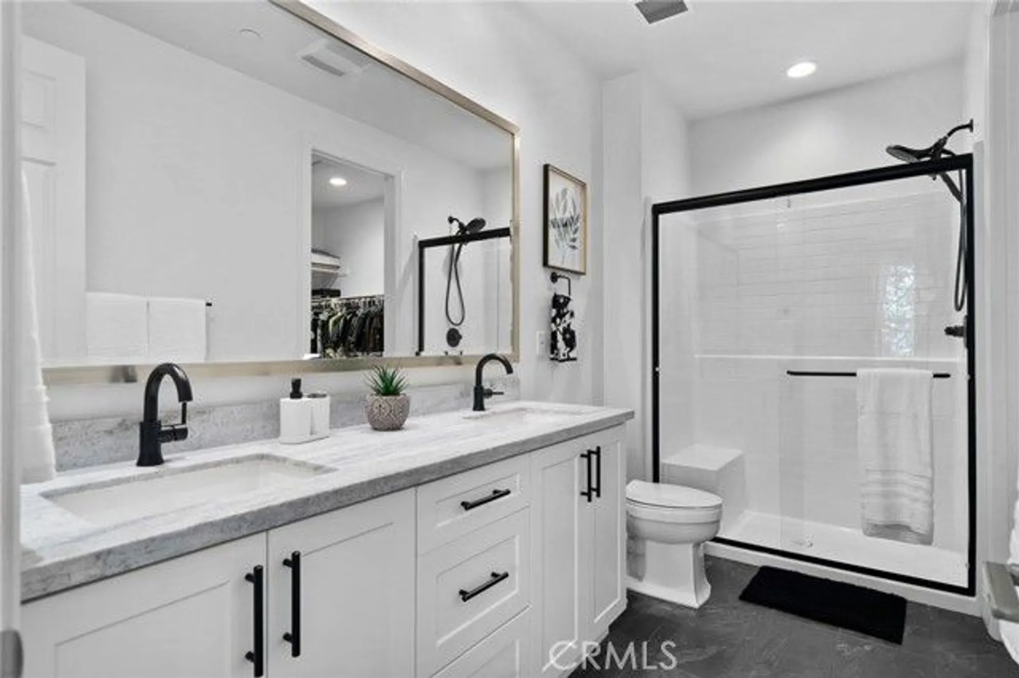 Property Slideshow image 19 of 39 | 24205 selwood dr, Corona, CA, 92883