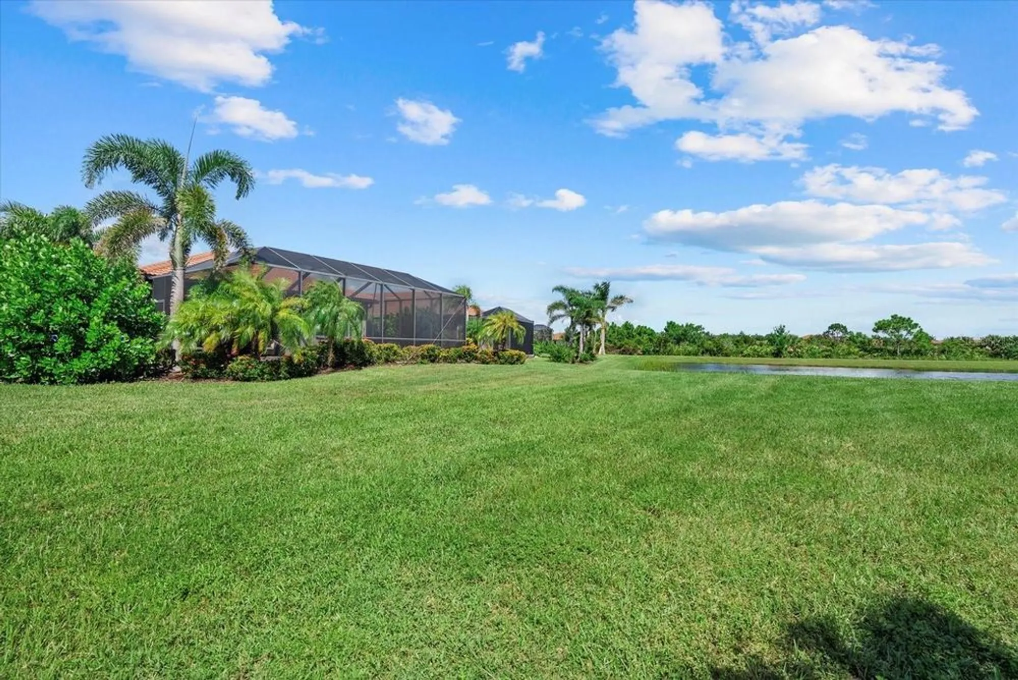 Property Slideshow image 34 of 66 | 10189 fiddlewood dr, Venice, FL, 34293
