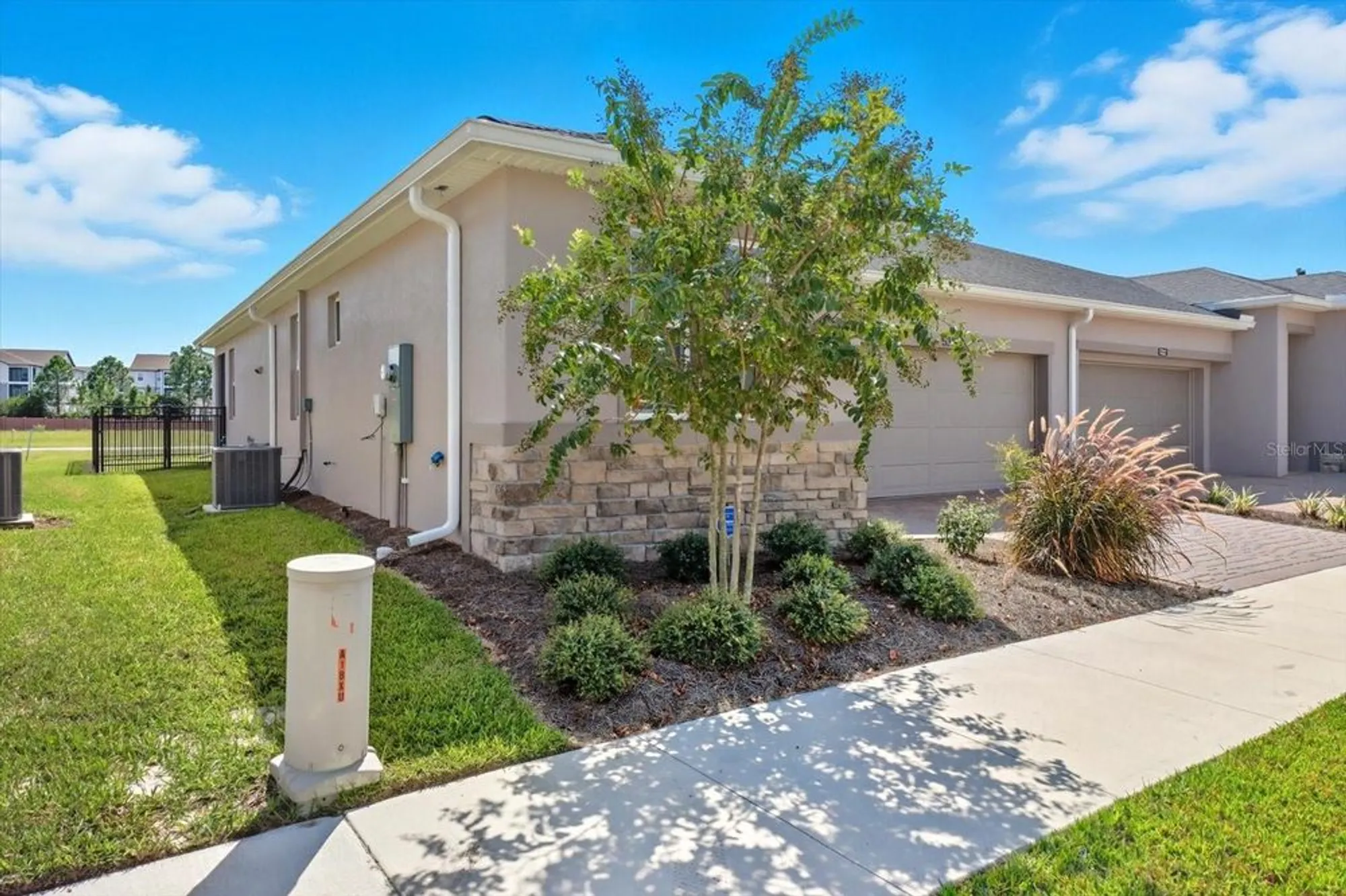 Property Slideshow image 2 of 62 | 5312 nw 33rd pl, Ocala, FL, 34482
