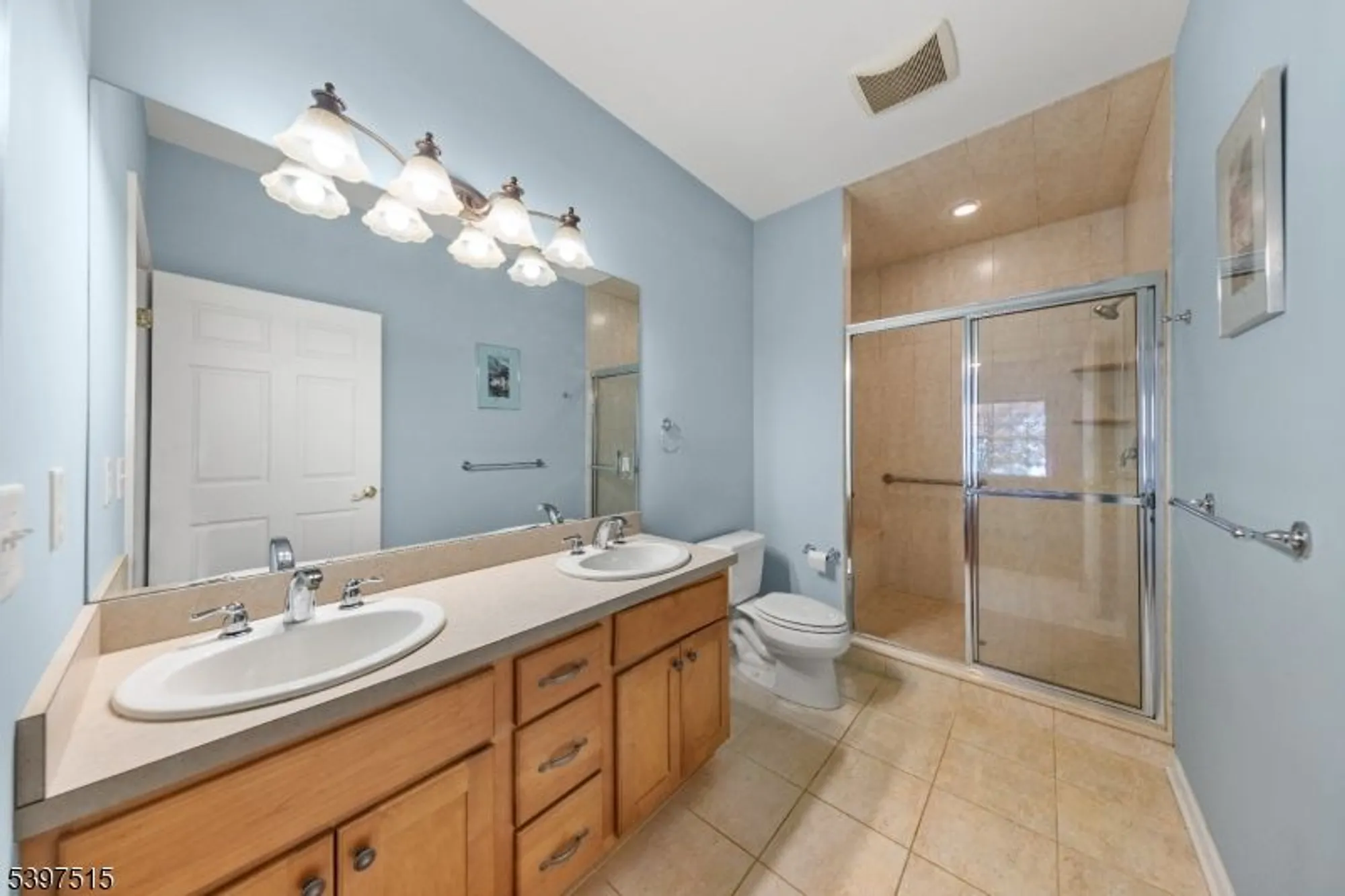 Property Slideshow image 13 of 29 | 16 main st d7, Sparta, NJ, 07871