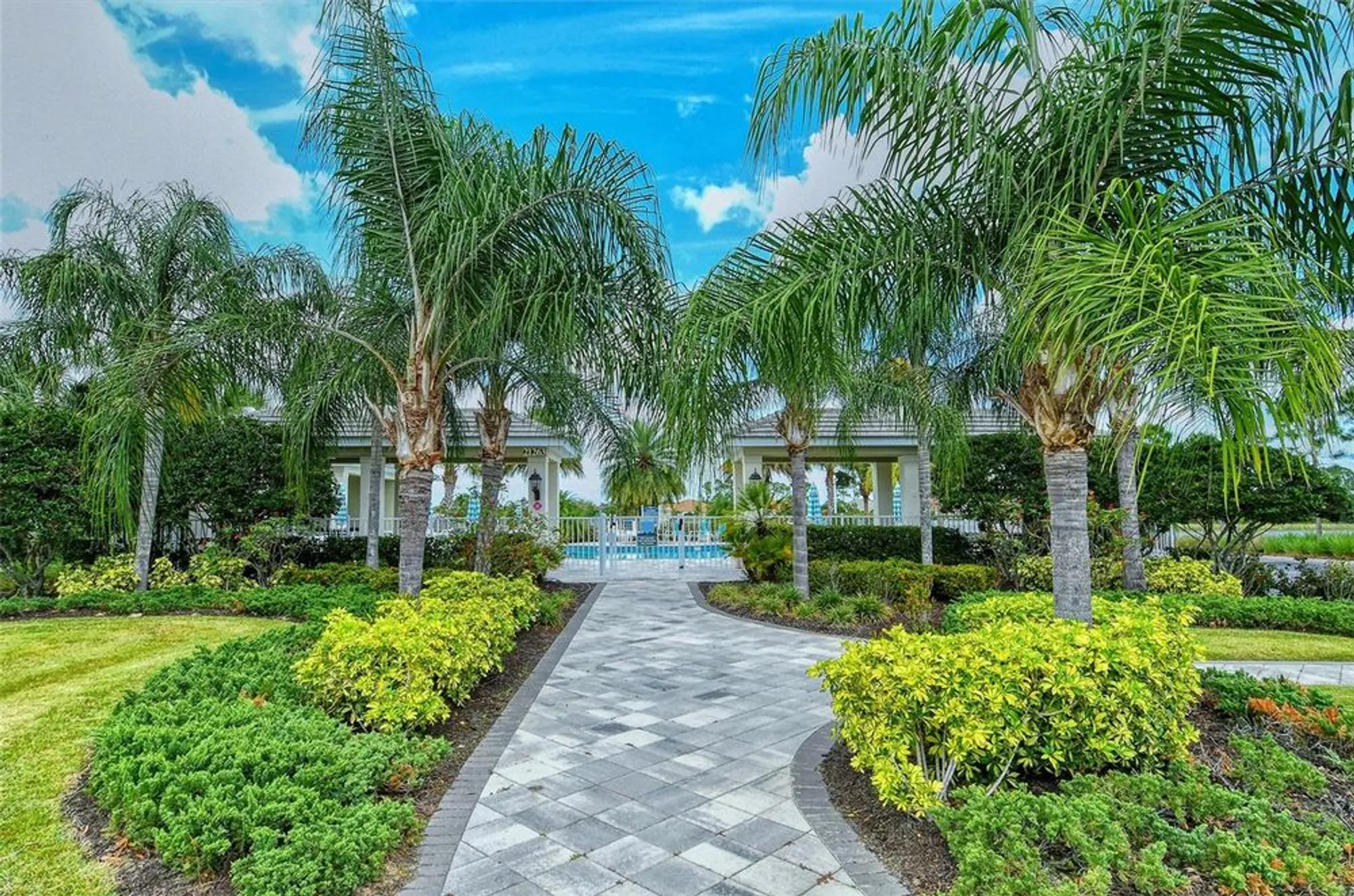 Property Slideshow image 68 of 86 | 21287 sandal foot dr, Venice, FL, 34293
