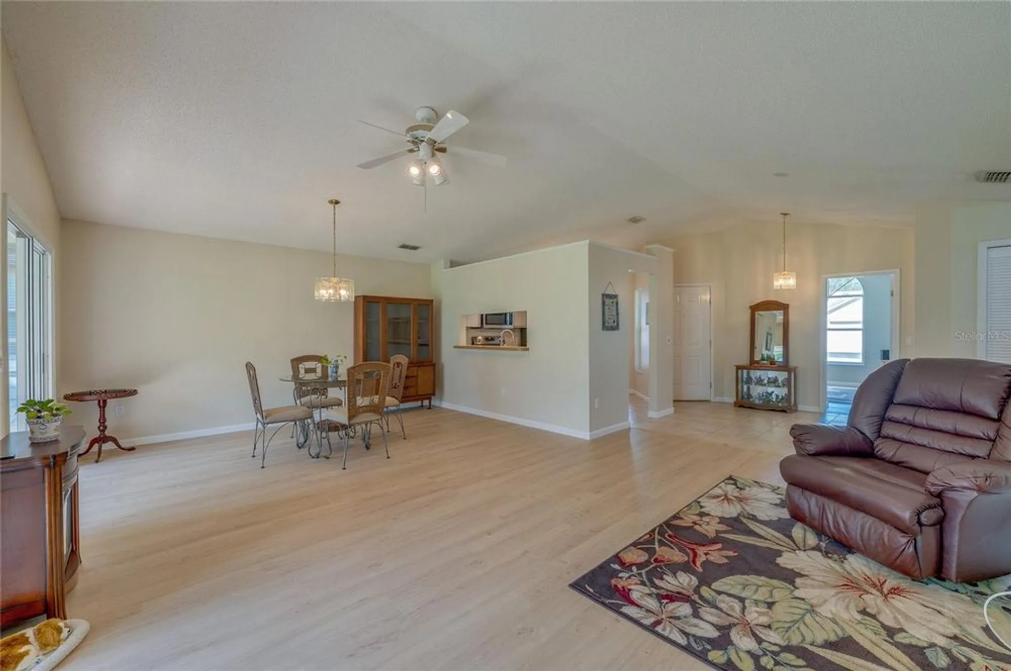 Property Slideshow image 13 of 46 | 128 crooked pine rd, Port Orange, FL, 32128