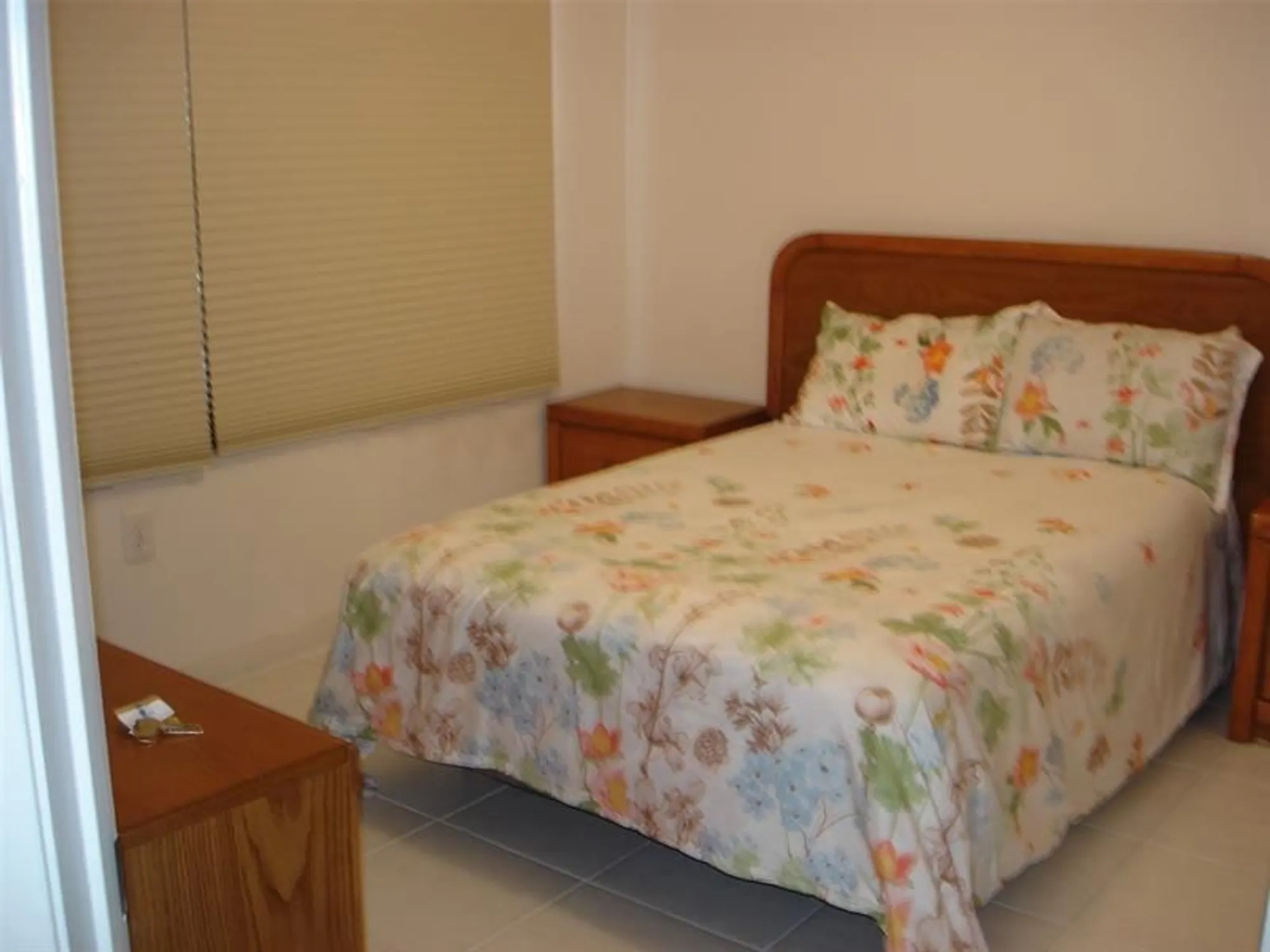 Property Slideshow image 8 of 13 | 571 sw 142nd ave apt 106, Pembroke Pines, FL, 33027