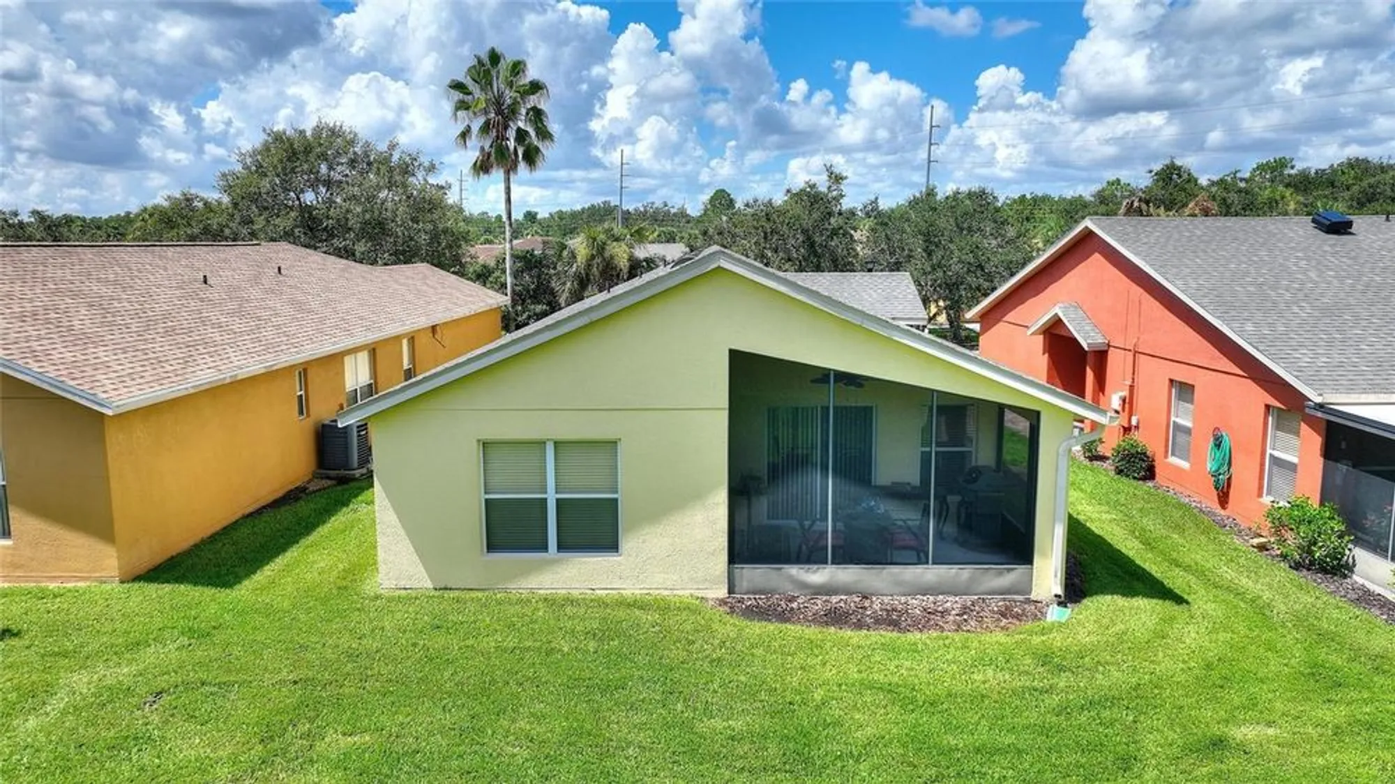 Property Slideshow image 31 of 49 | 504 millifiora ln, Kissimmee, FL, 34759