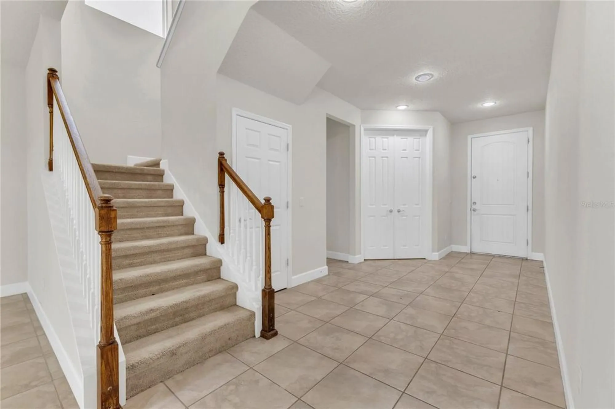 Property Slideshow image 4 of 33 | 12026 autumn fern ln, Orlando, FL, 32827
