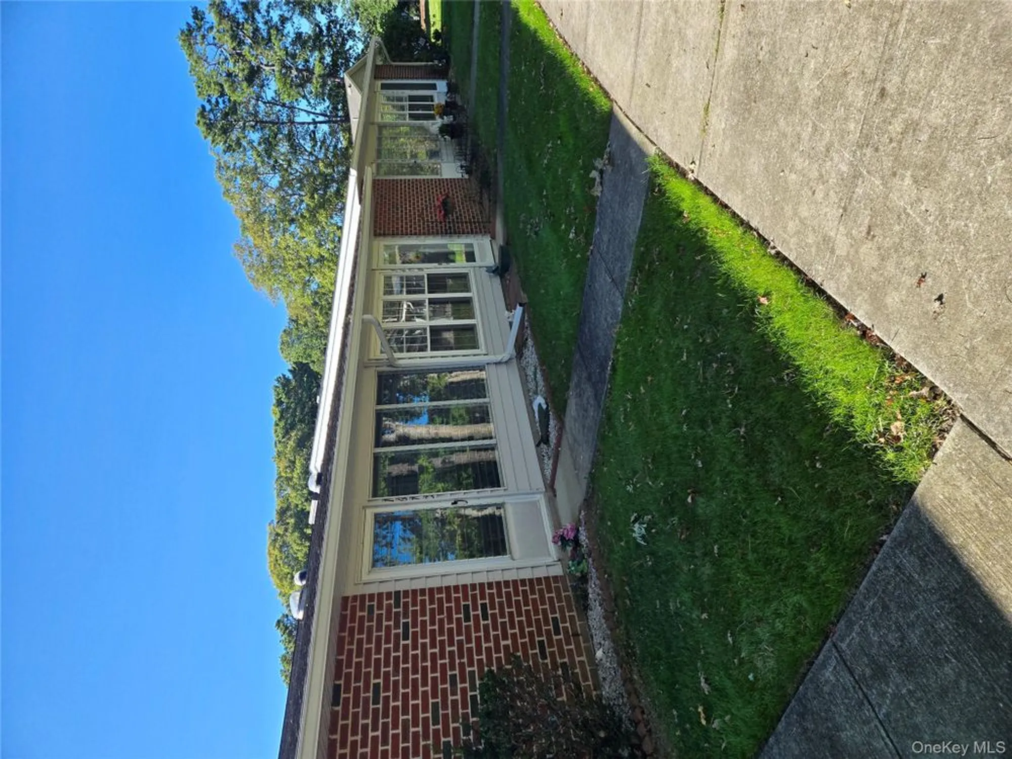 Property Slideshow image 1 of 15 | 167 ventry ct unit c, Ridge, NY, 11961