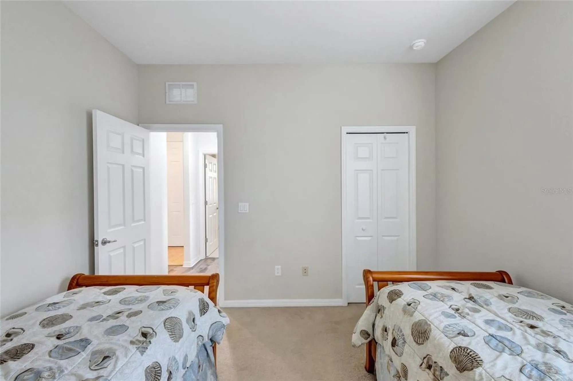 Property Slideshow image 29 of 68 | 9019 heritage sound dr, Bradenton, FL, 34212