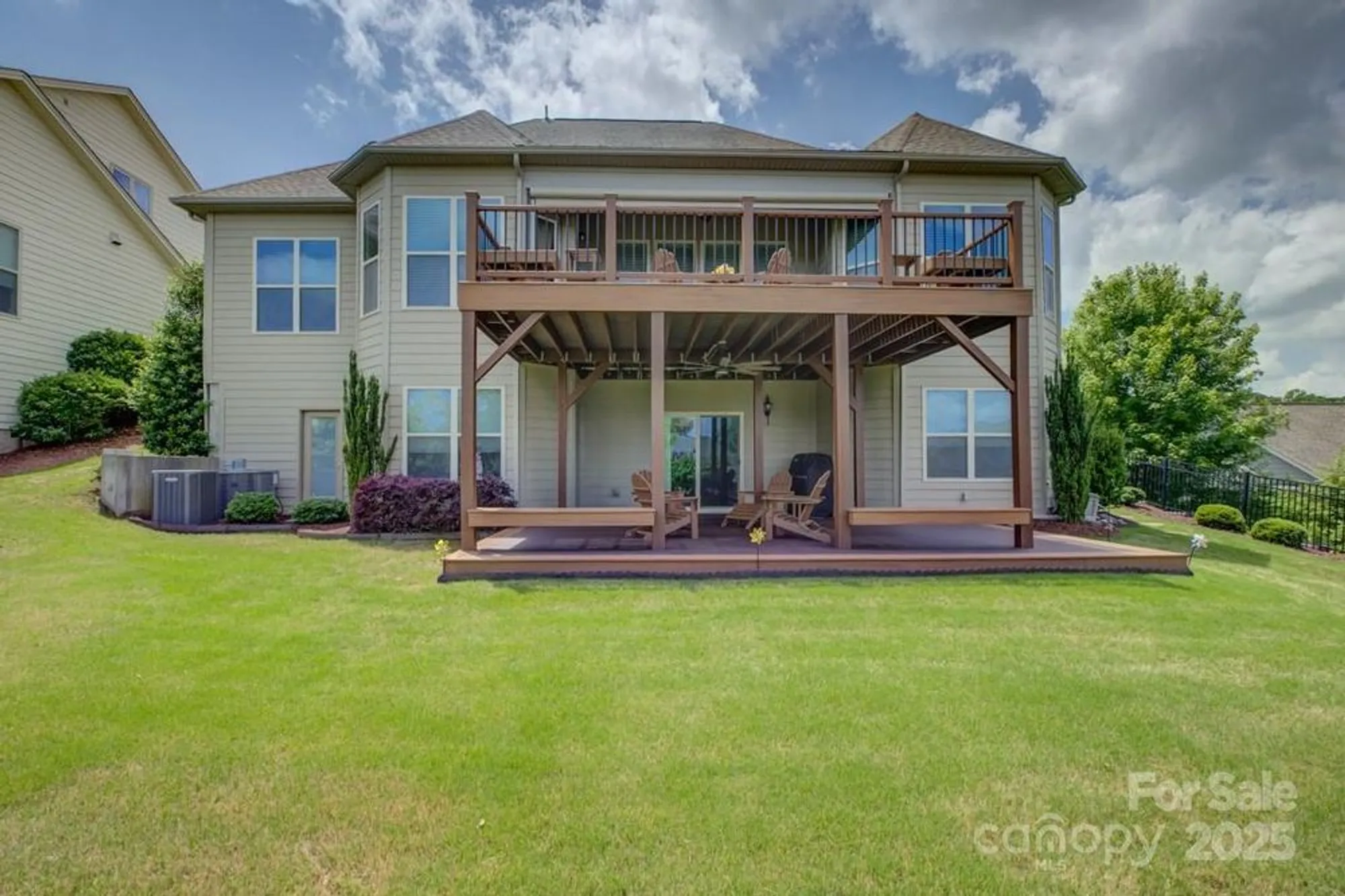 Property Slideshow image 41 of 48 | 14503 crest ct, Charlotte, NC, 28278