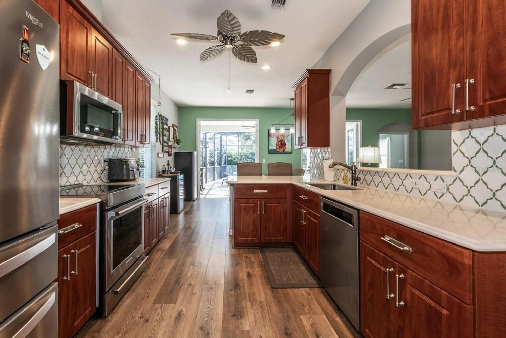 Property Slideshow image 7 of 23 | 27400 orchid glade st, Leesburg, FL, 34748