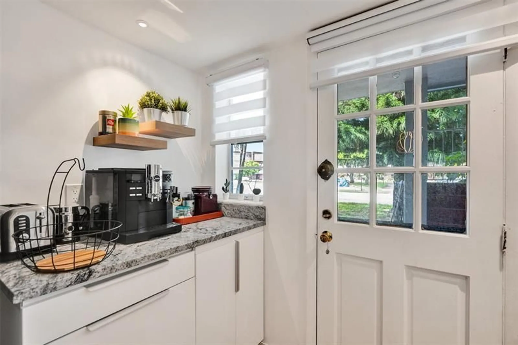 Property Slideshow image 23 of 27 | 2990 nw 46th ave 115a, Lauderdale Lakes, FL, 33313