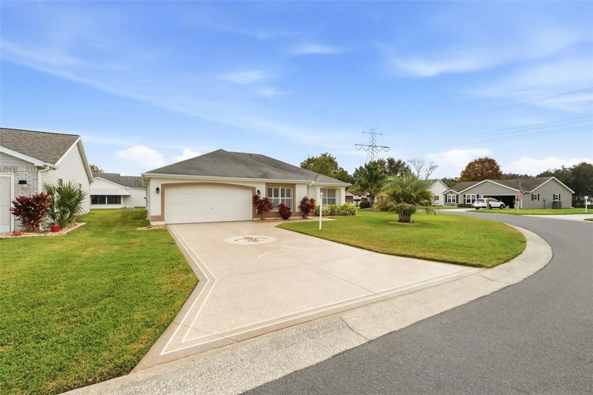 Property Slideshow image 4 of 42 | 603 san pedro dr, Lady Lake, FL, 32159