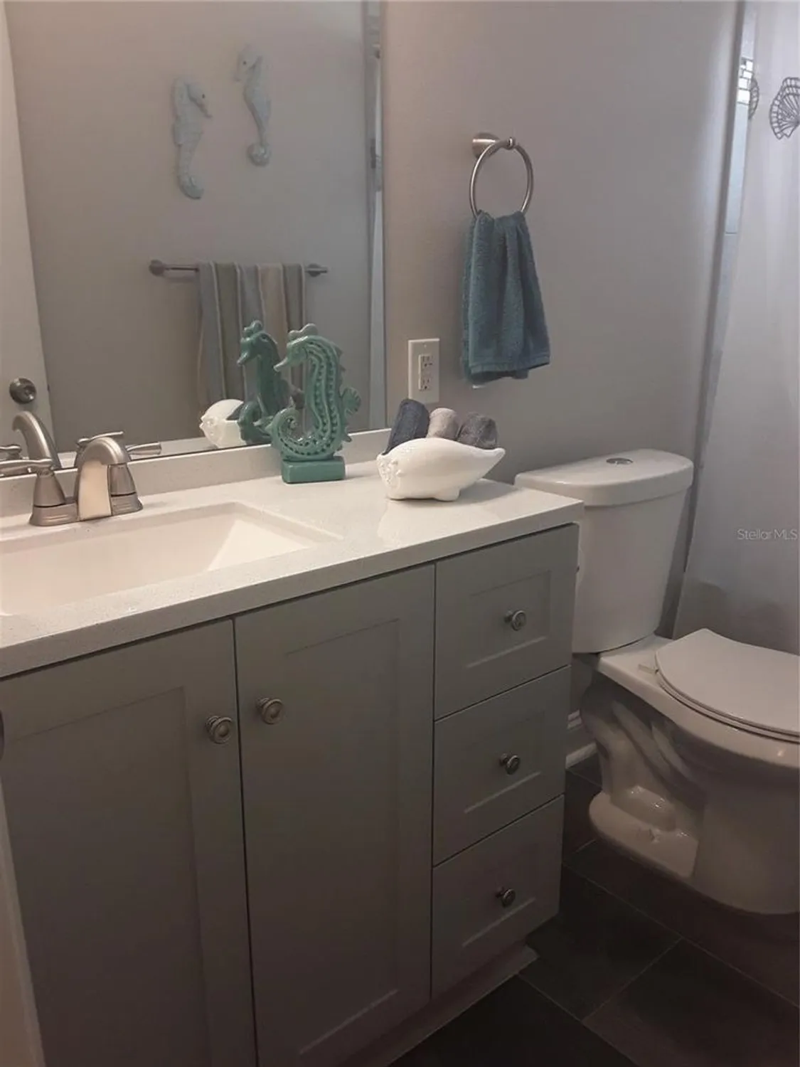 Property Slideshow image 34 of 48 | 702 cypress pl, Sun City Center, FL, 33573