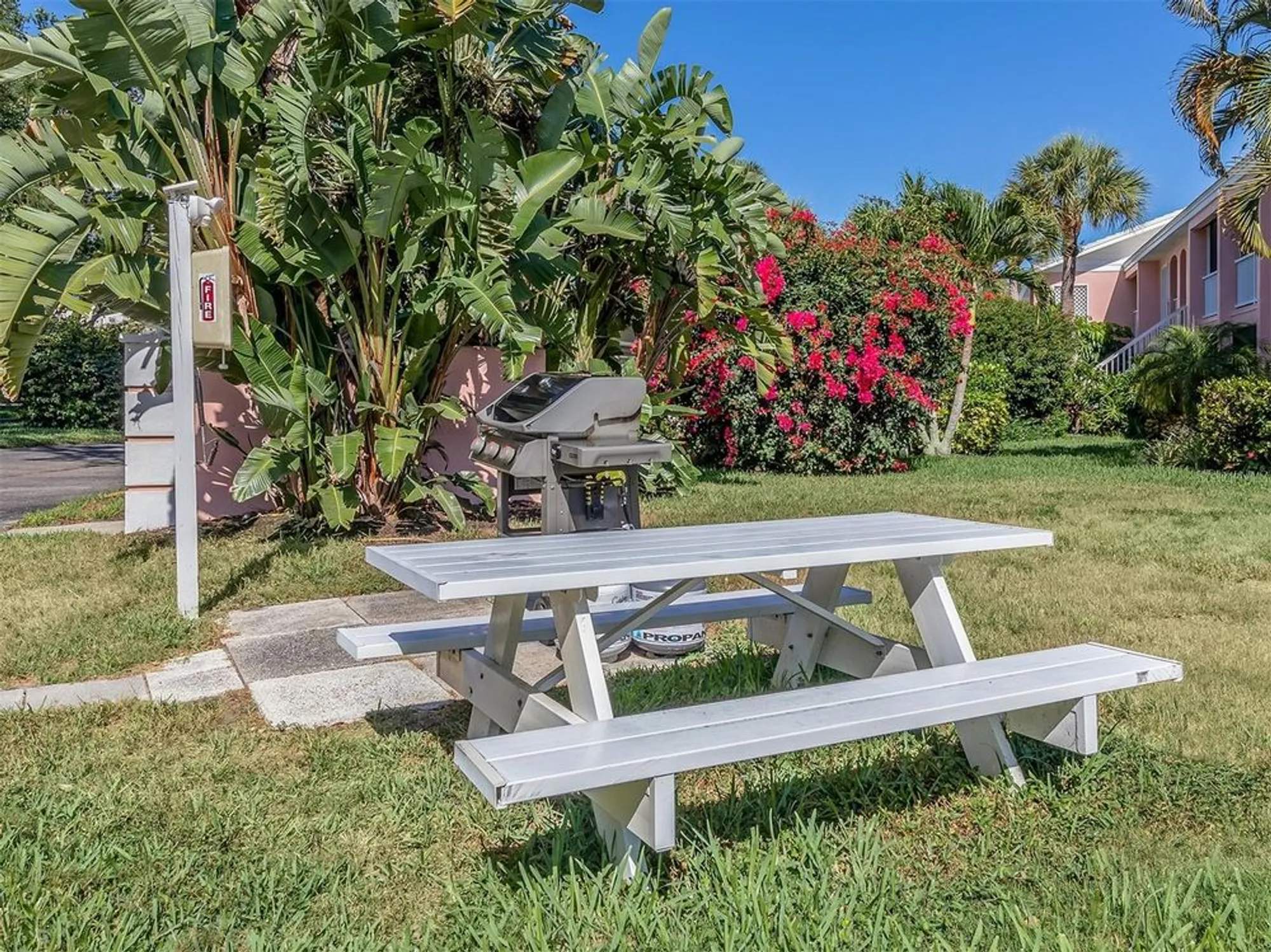 Property Slideshow image 32 of 68 | 437 cerromar ln unit 312, Venice, FL, 34293