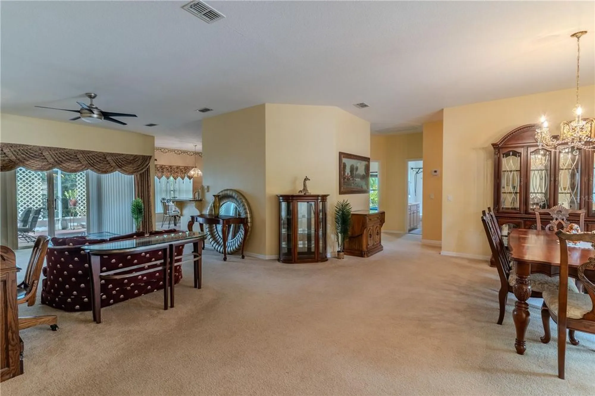 Property Slideshow image 10 of 42 | 157 sand piper dr, Kissimmee, FL, 34759