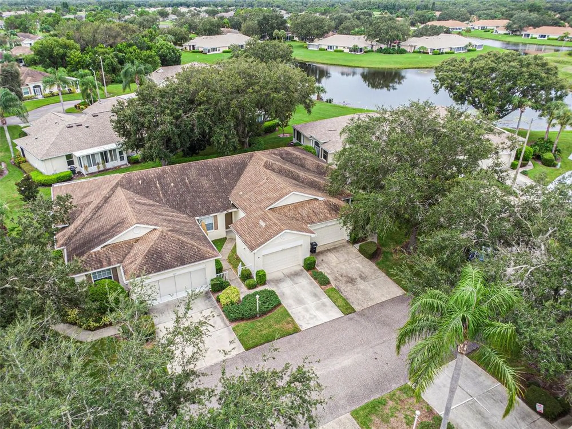 Property Slideshow image 27 of 31 | 2619 newcomb ct, Sun City Center, FL, 33573