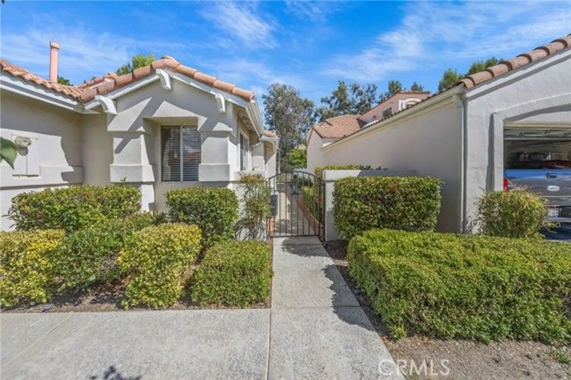 Property Slideshow image 3 of 44 | 40430 via francisco, Murrieta, CA, 92562