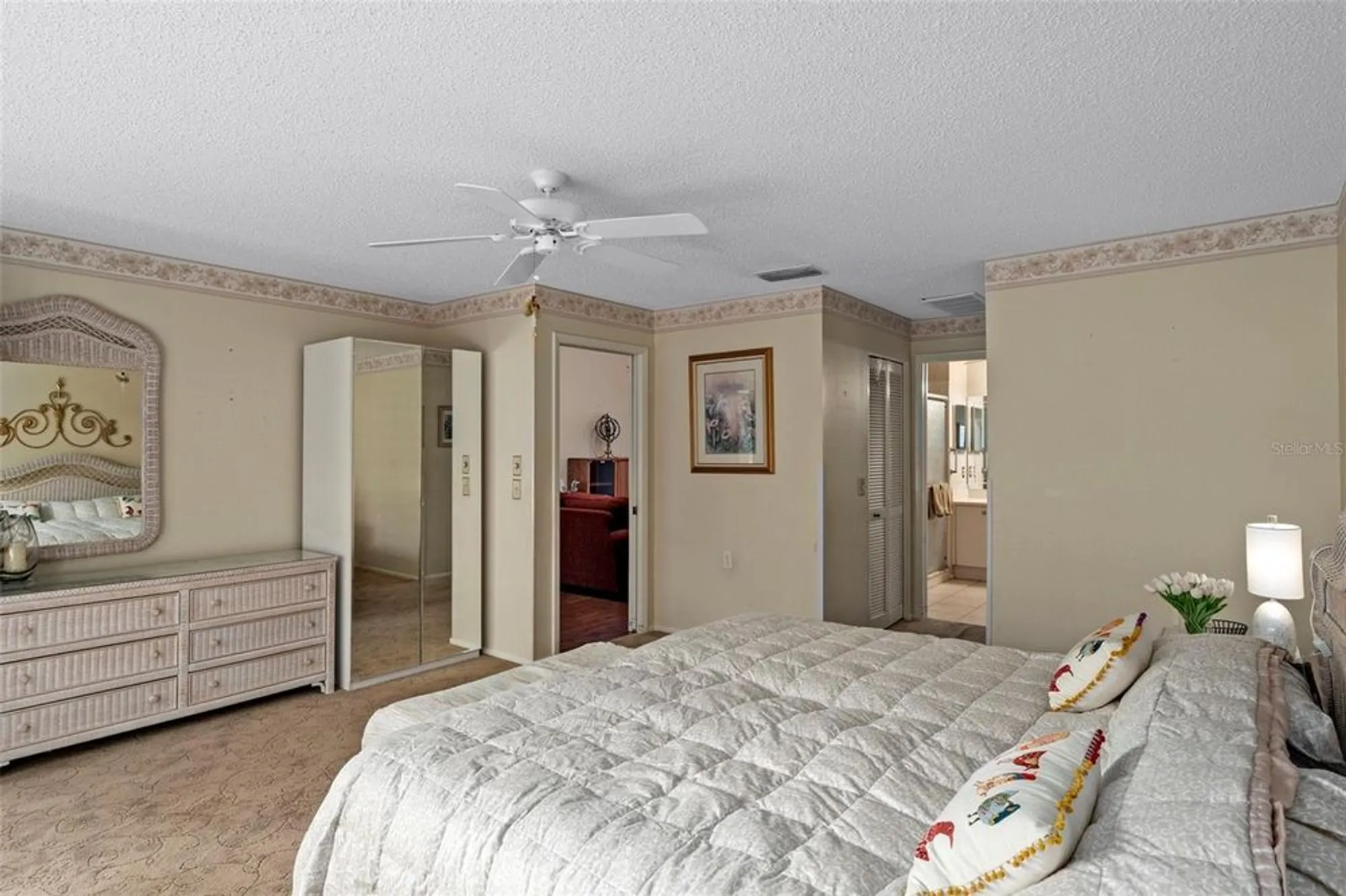 Property Slideshow image 17 of 41 | 2102 springmeadow dr, Spring Hill, FL, 34606