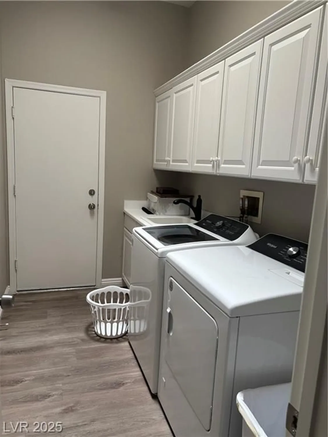 Property Slideshow image 33 of 40 | 2169 tiger willow dr, Henderson, NV, 89012