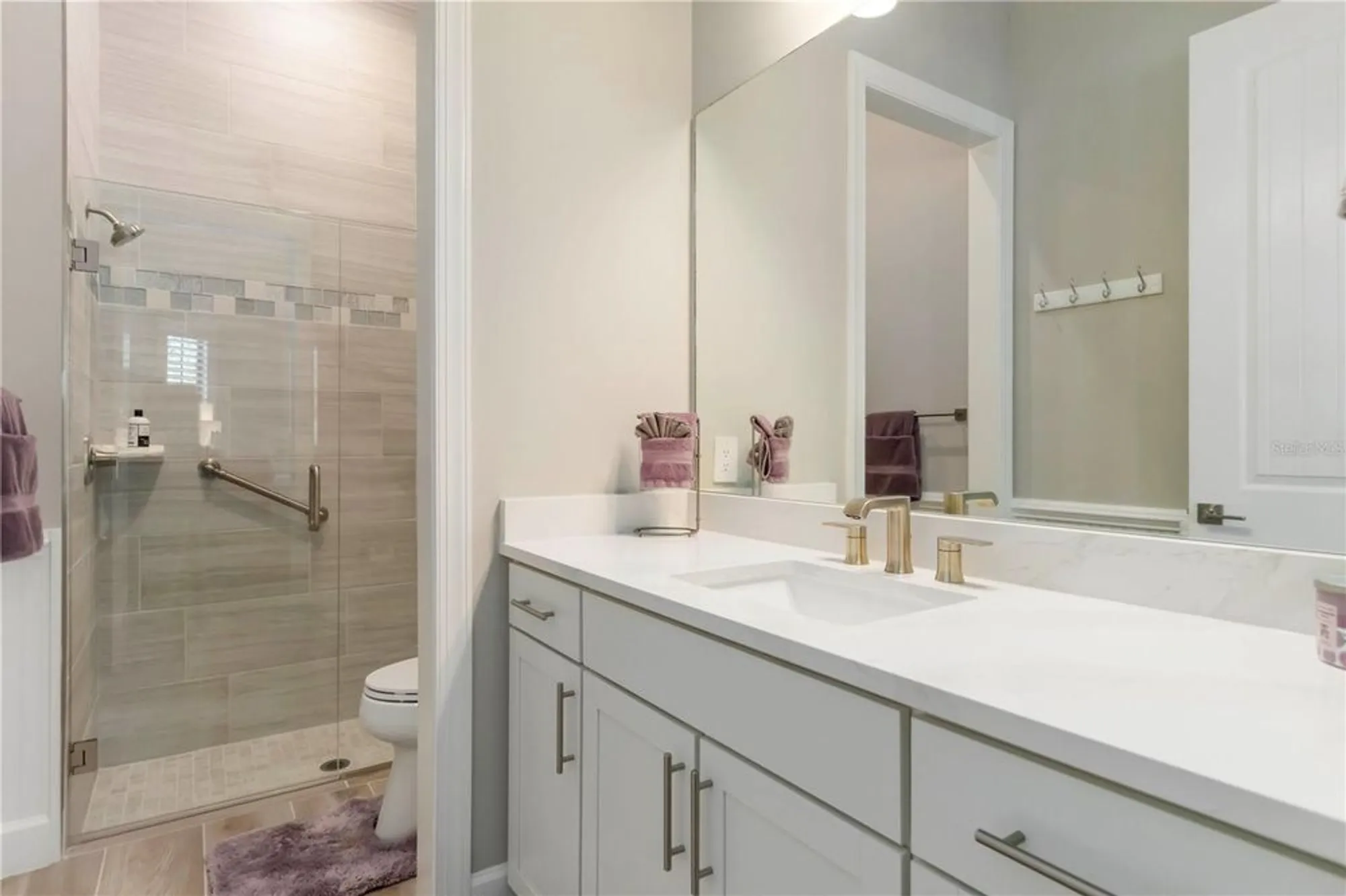 Property Slideshow image 13 of 83 | 7327 summerland cv, Bradenton, FL, 34202