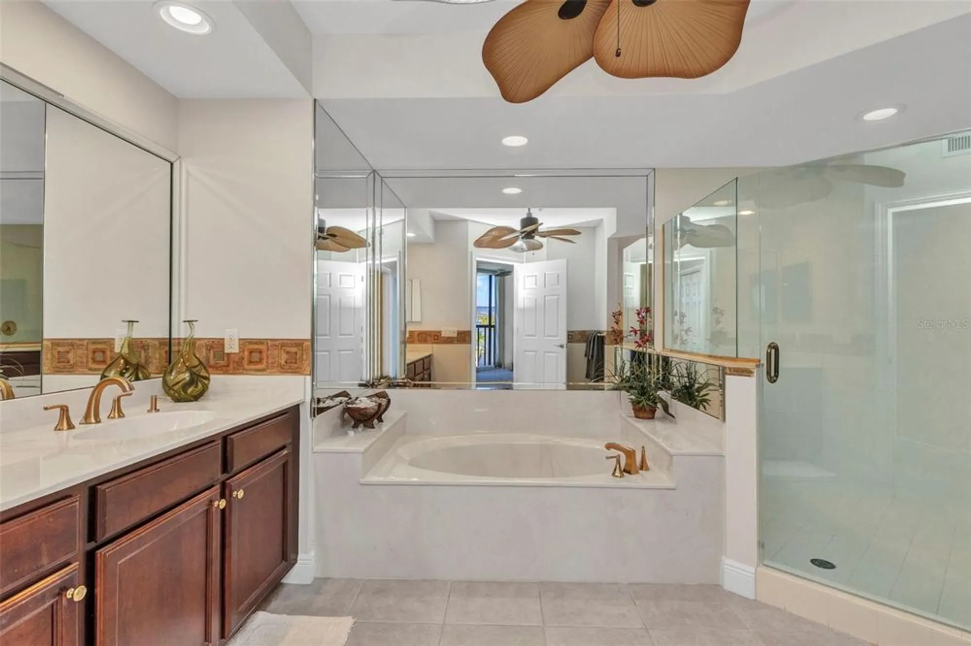 Property Slideshow image 29 of 57 | 3321 sunset key cir 502, Punta Gorda, FL, 33955