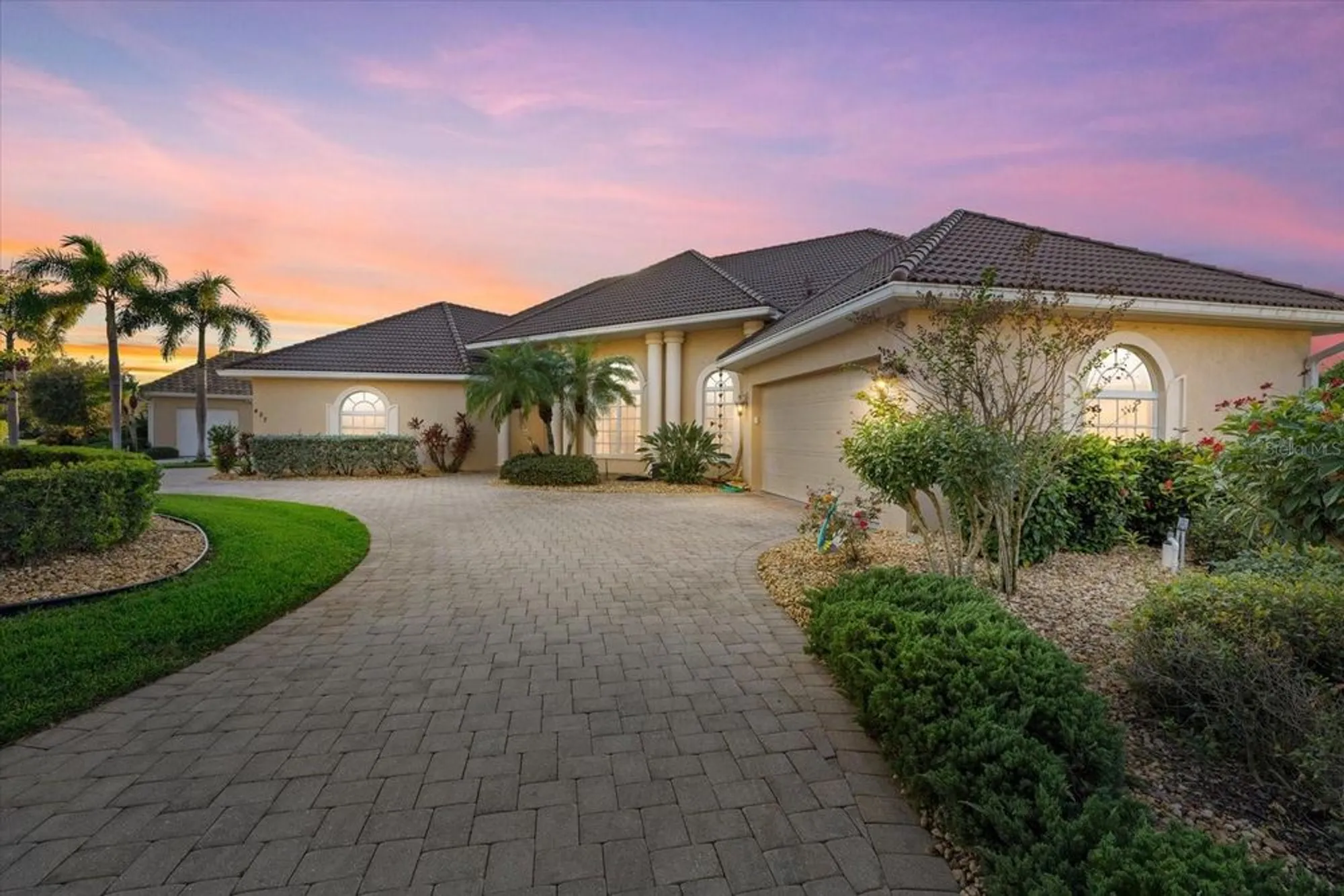 Property Slideshow image 2 of 65 | 457 sherbrooke ct, Venice, FL, 34293