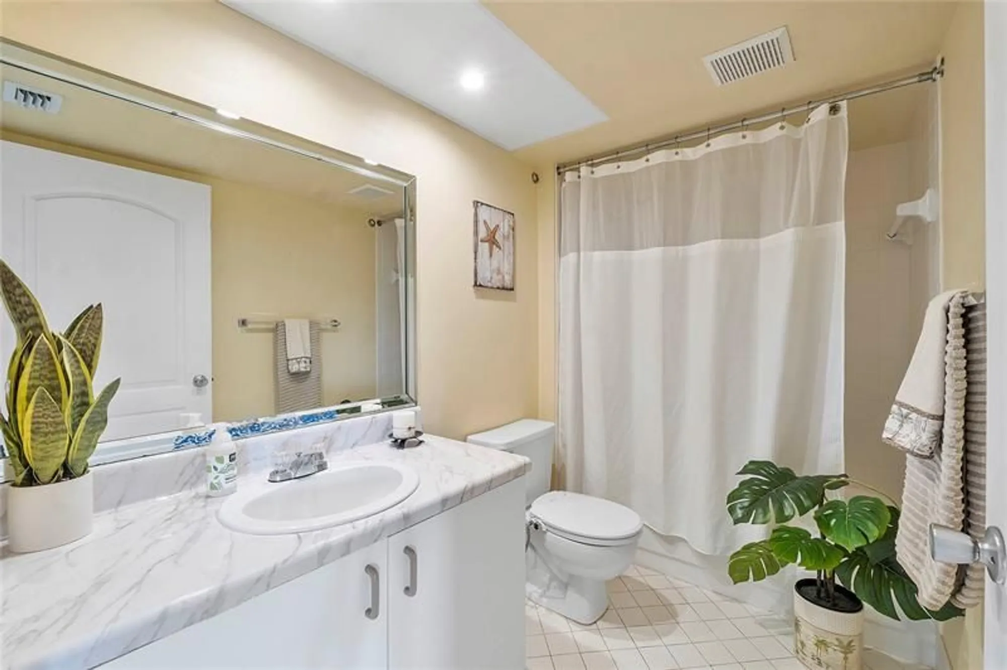 Property Slideshow image 19 of 44 | 13355 sw 16th ct 313e, Pembroke Pines, FL, 33027