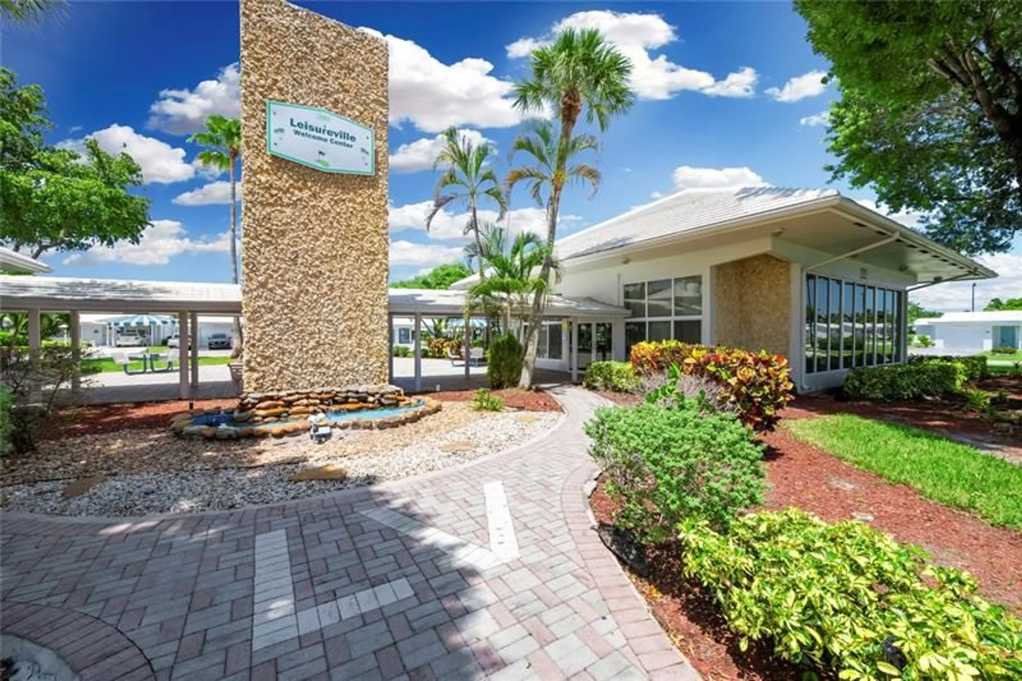 Property Slideshow image 26 of 35 | 220 s golf blvd, Pompano Beach, FL, 33064