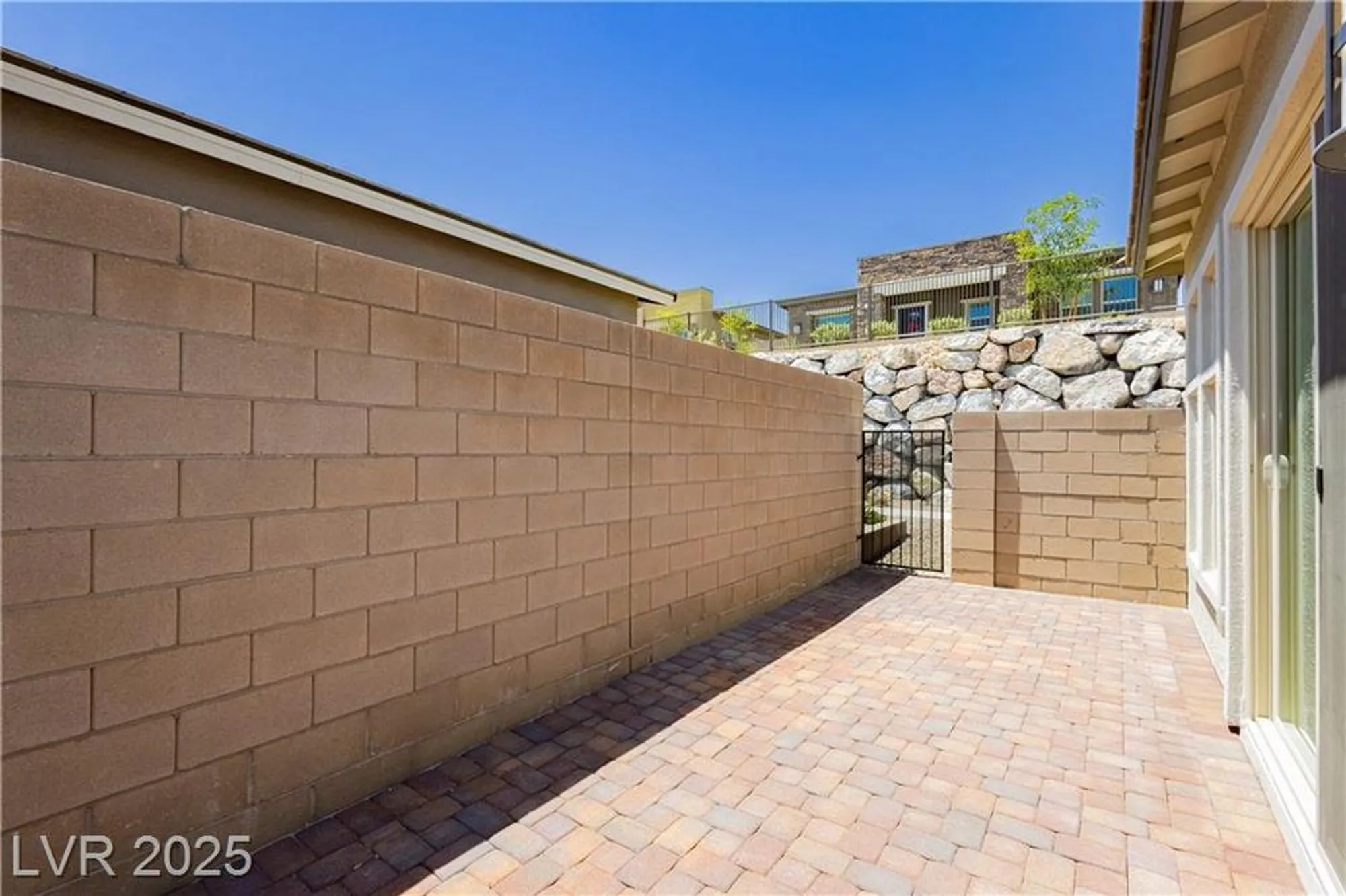 Property Slideshow image 30 of 45 | 901 allister fields ln, Las Vegas, NV, 89138