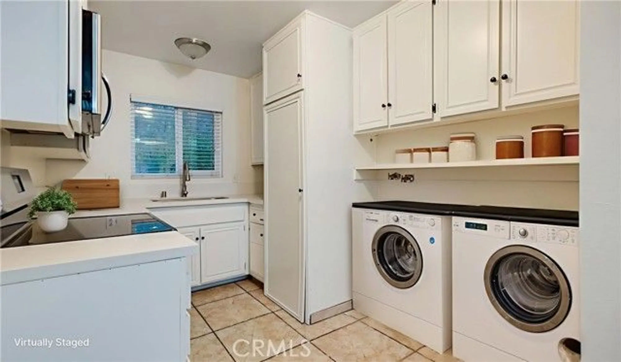 Property Slideshow image 7 of 35 | 28531 via princesa d, Murrieta, CA, 92563