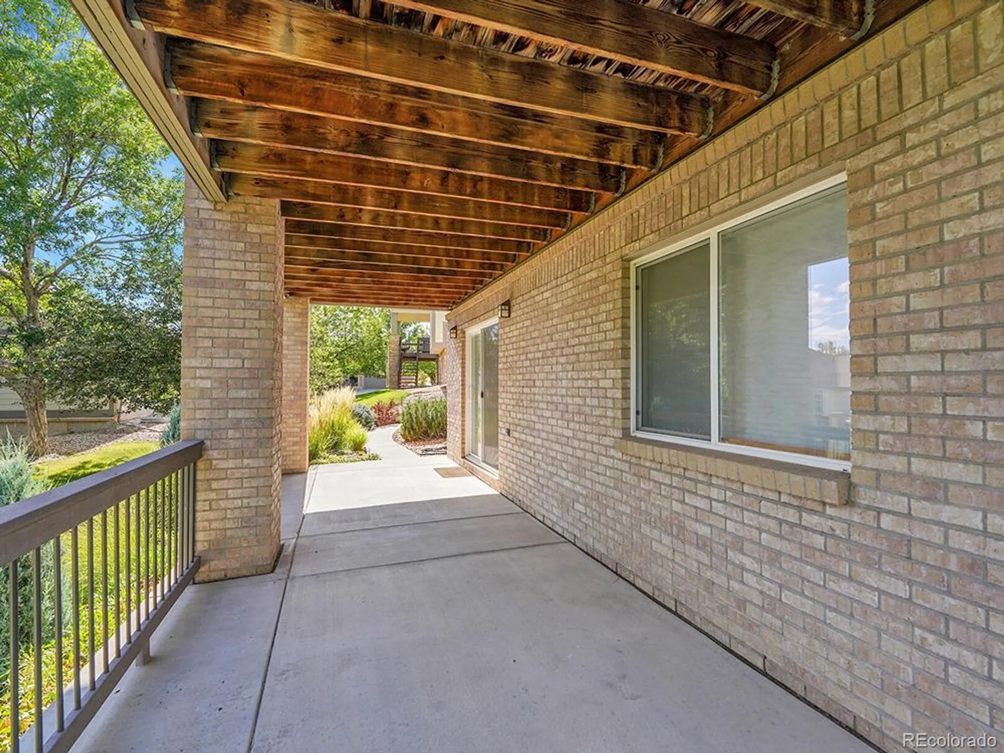 Property Slideshow image 36 of 49 | 23428 e long pl, Aurora, CO, 80016