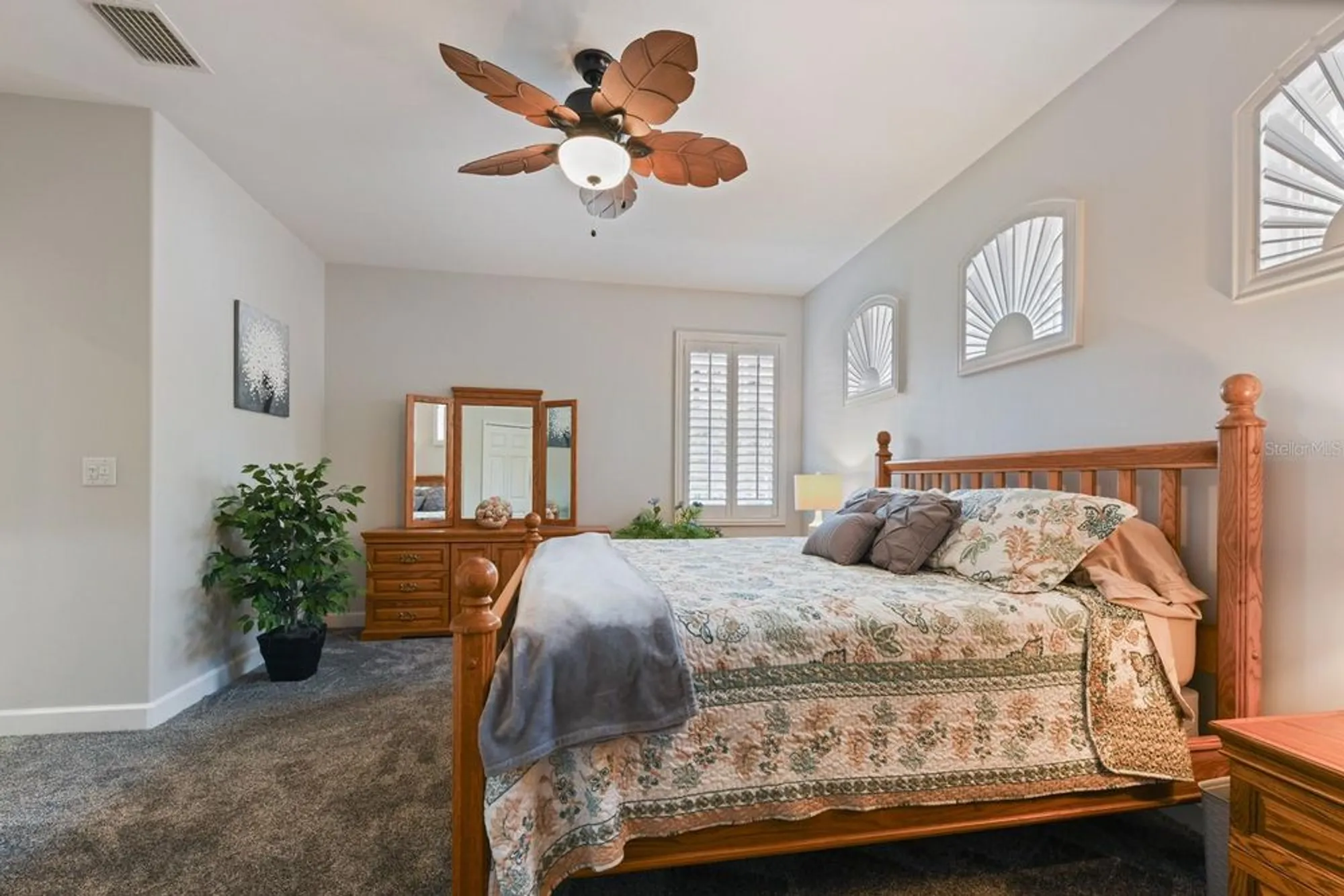 Property Slideshow image 34 of 61 | 3328 sunset key cir d, Punta Gorda, FL, 33955