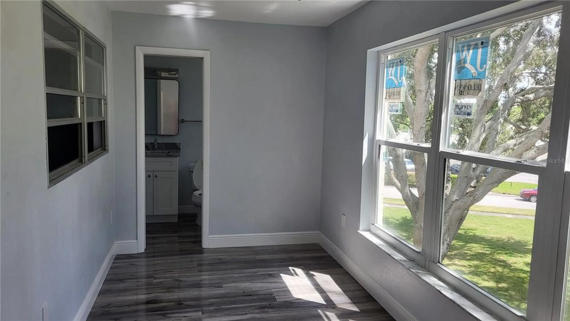 Property Slideshow image 9 of 18 | 5725 80th st n unit 314, St Petersburg, FL, 33709