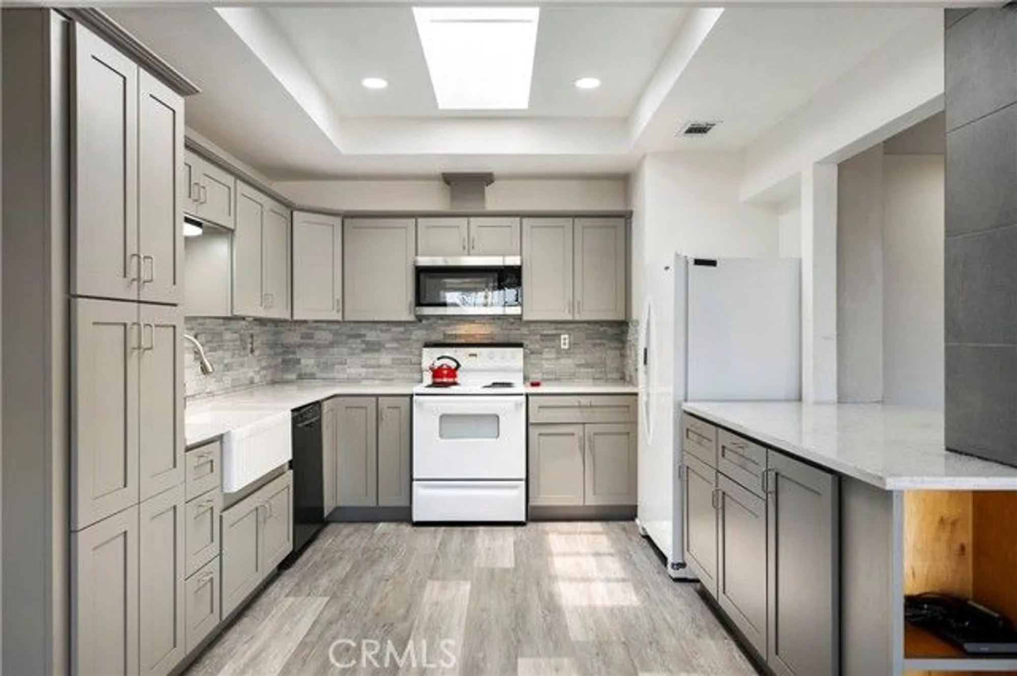 Property Slideshow image 2 of 32 | 28375 paseo grande dr, Menifee, CA, 92586