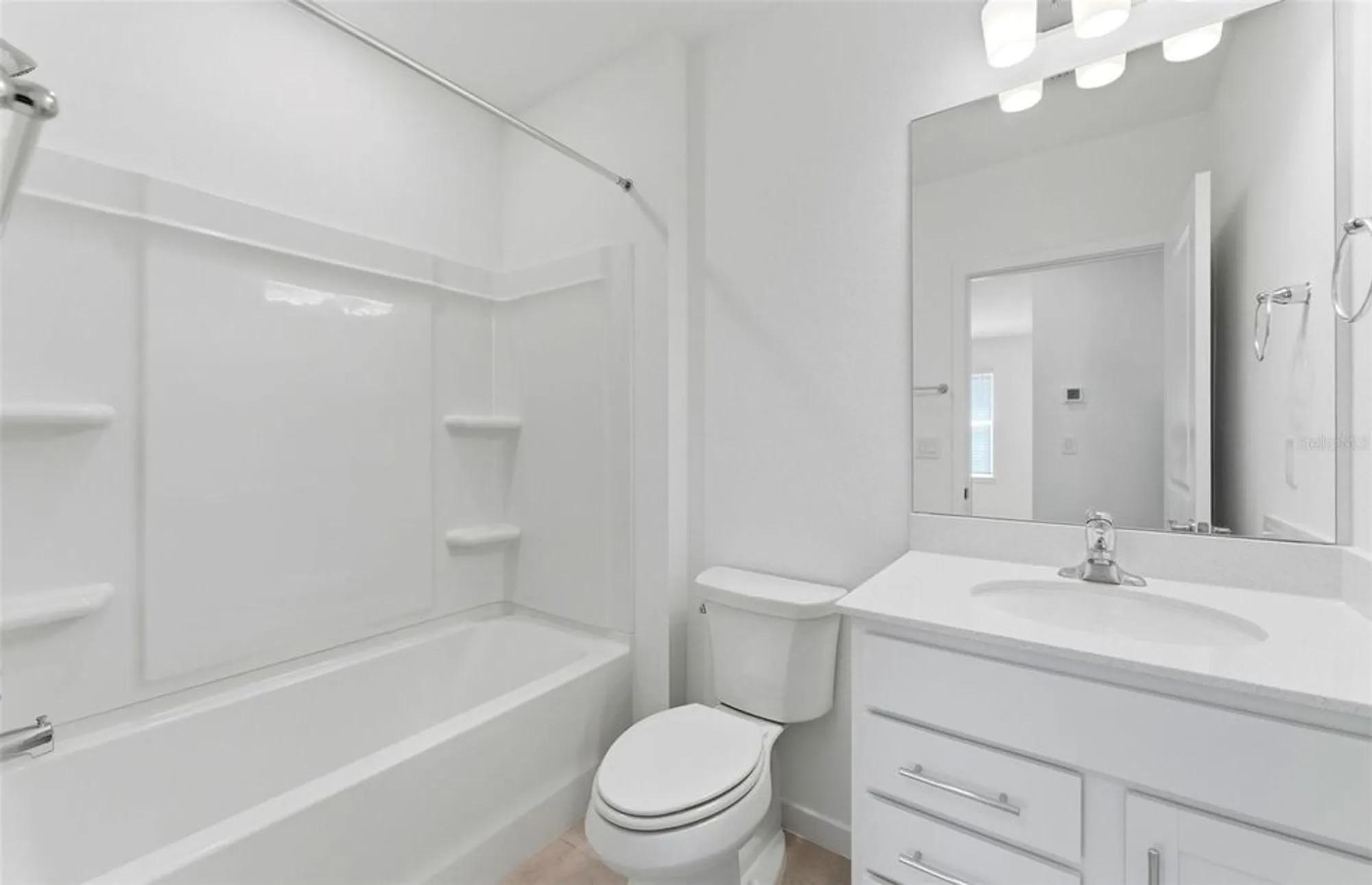 Property Slideshow image 12 of 28 | 14716 sunlit cir, Parrish, FL, 34219