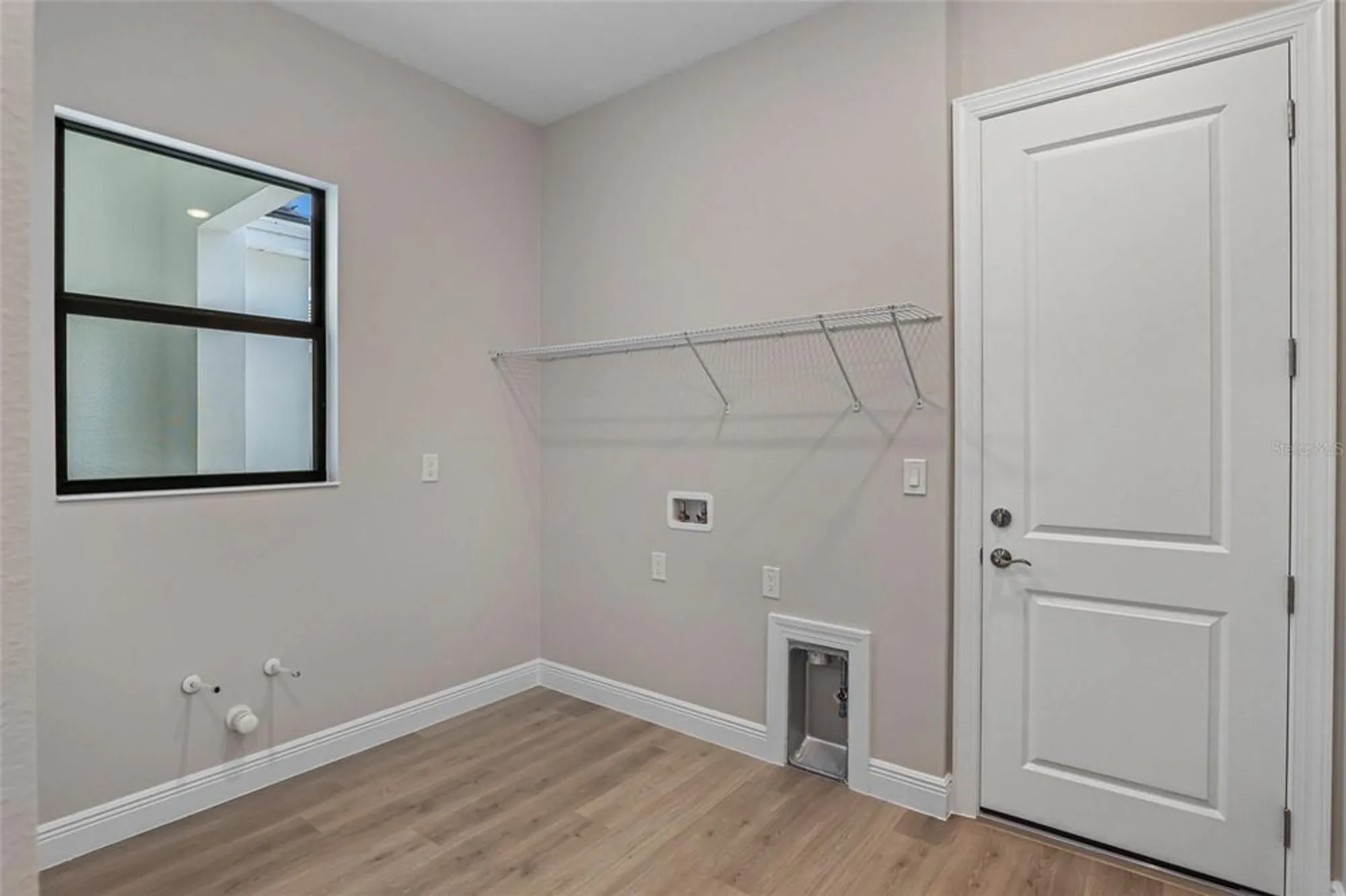 Property Slideshow image 43 of 80 | 4918 kiva cir, Lakewood Ranch, FL, 34211